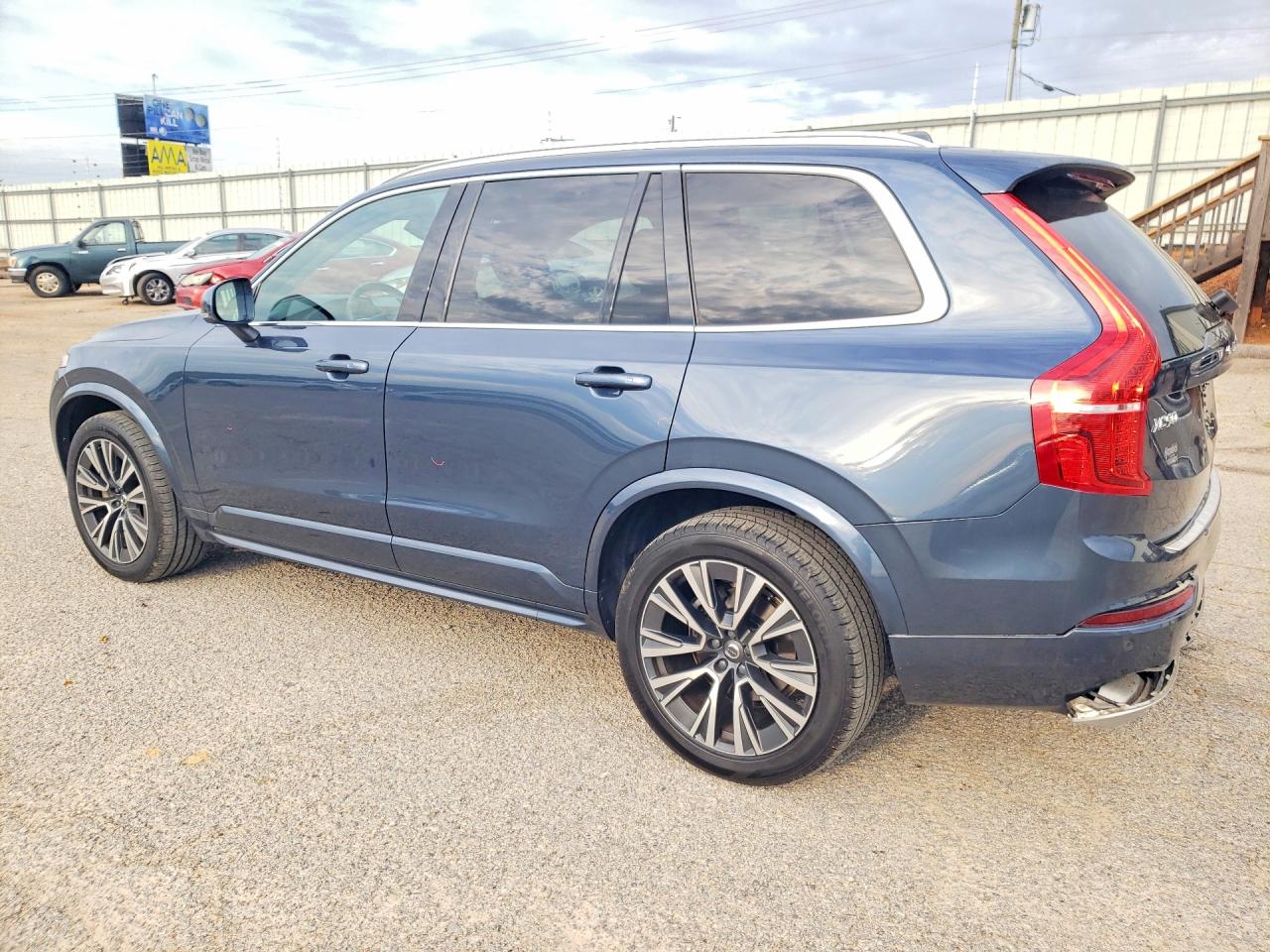 2021 Volvo Xc90 T6 Momentum Blue vin: YV4A22PK2M1766939