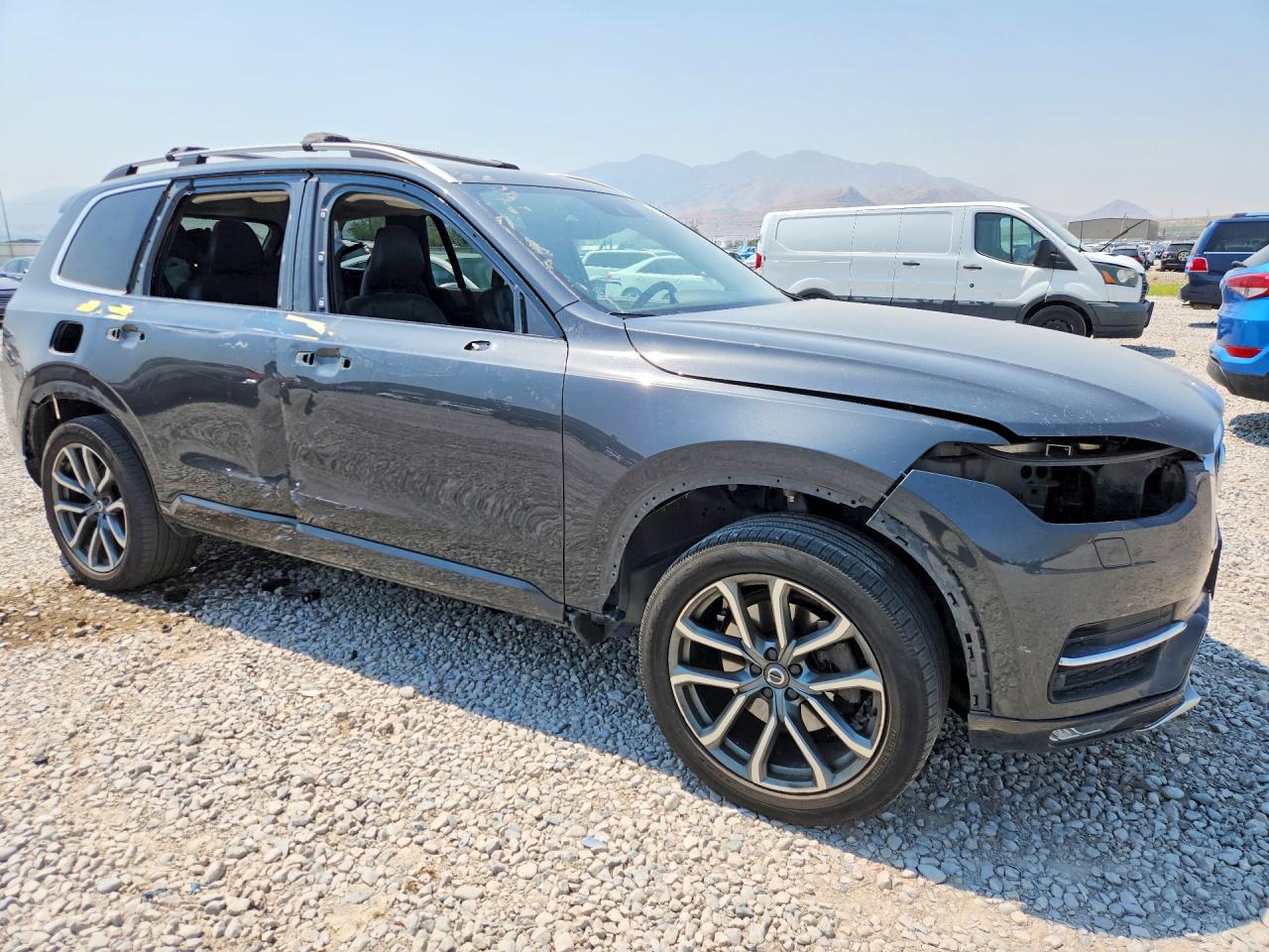 2017 Volvo Xc90 T6 Угольный vin: YV4A22PK4H1147474