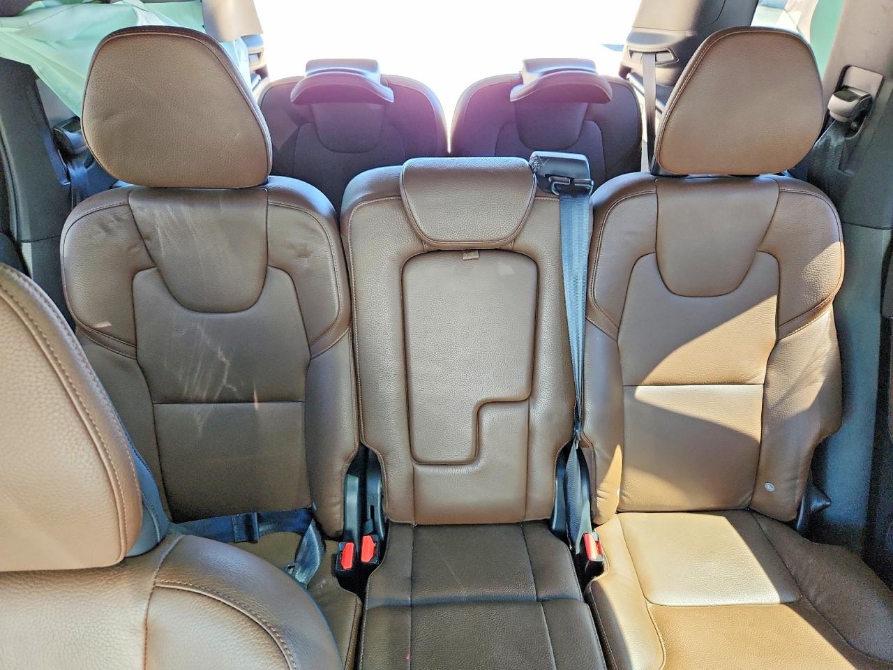 2019 Volvo Xc90 T6 Momentum White vin: YV4A22PK5K1422308