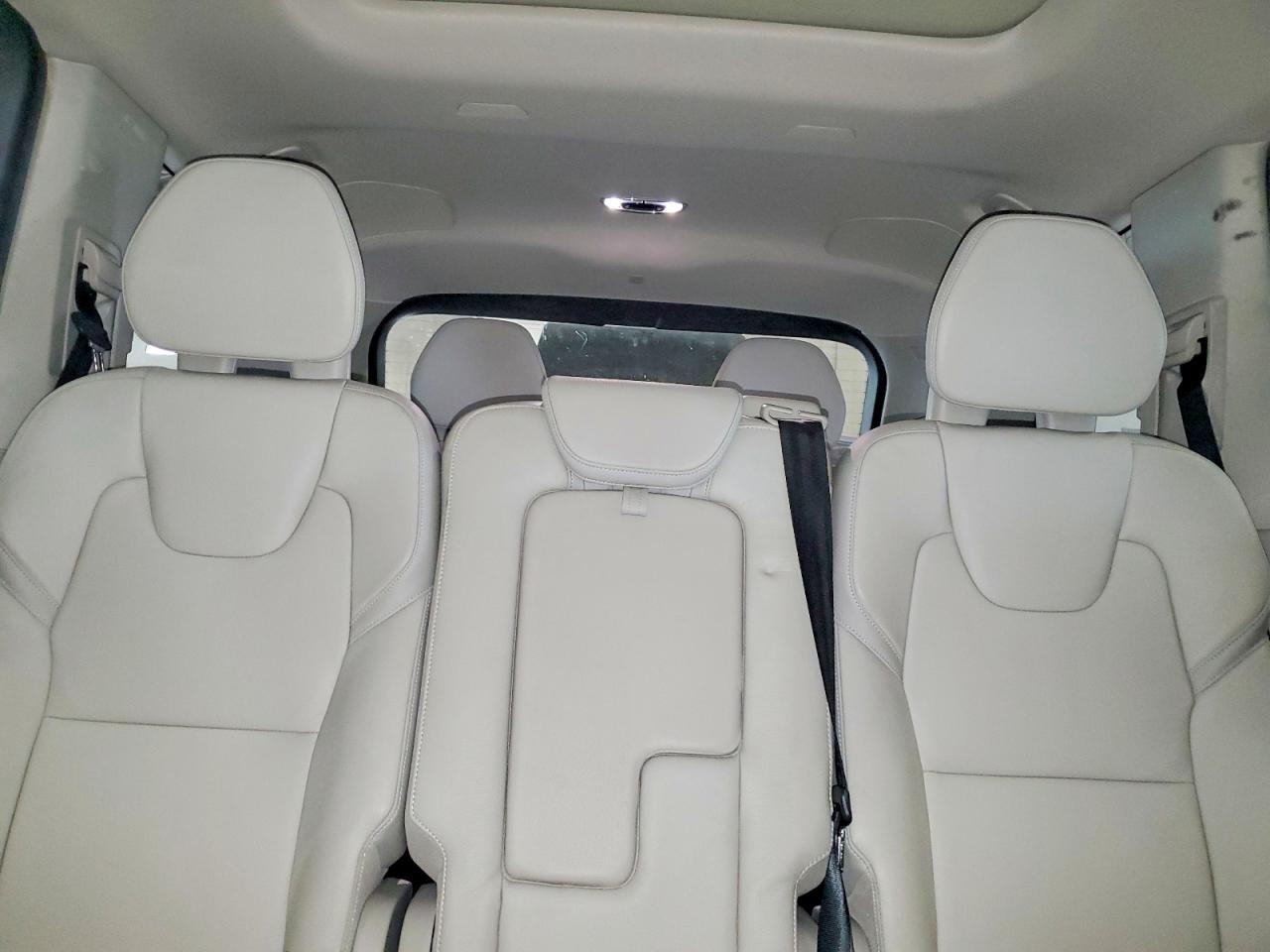 2016 Volvo Xc90 T6 Бежевый vin: YV4A22PK6G1081279