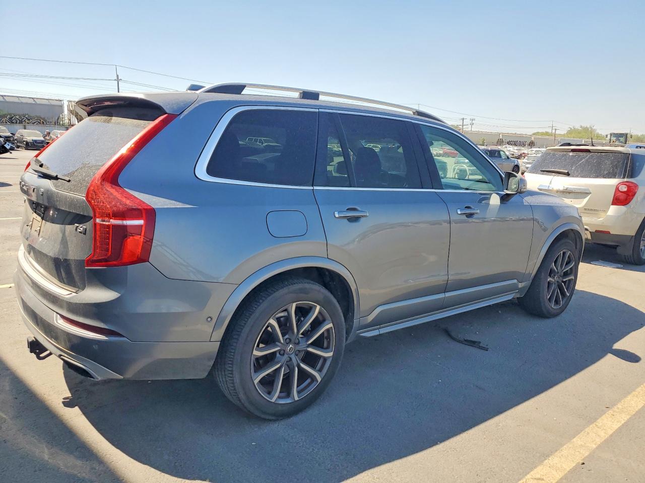 2017 Volvo Xc90 T6 Gray vin: YV4A22PK7H1121404