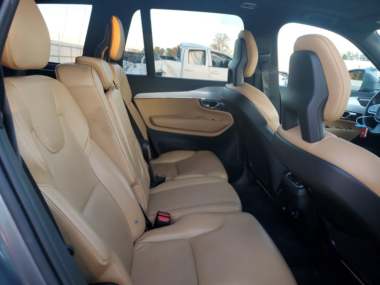 2018 Volvo Xc90 T6 Серебряный vin: YV4A22PK9J1216391