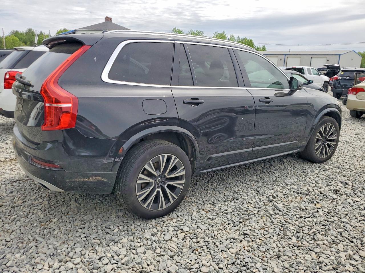 2021 Volvo Xc90 T6 Momentum Black vin: YV4A22PKXM1728648