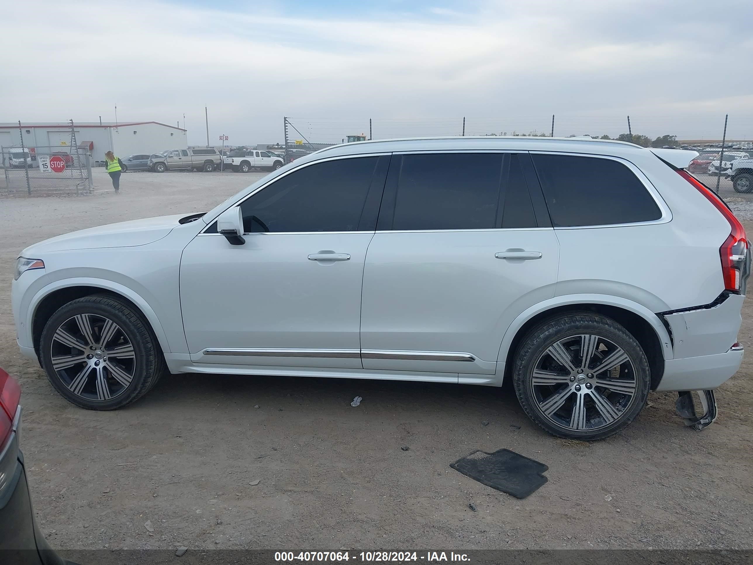 2021 Volvo Xc90 T6 Inscription 7 Passenger Белый vin: YV4A22PL2M1771390
