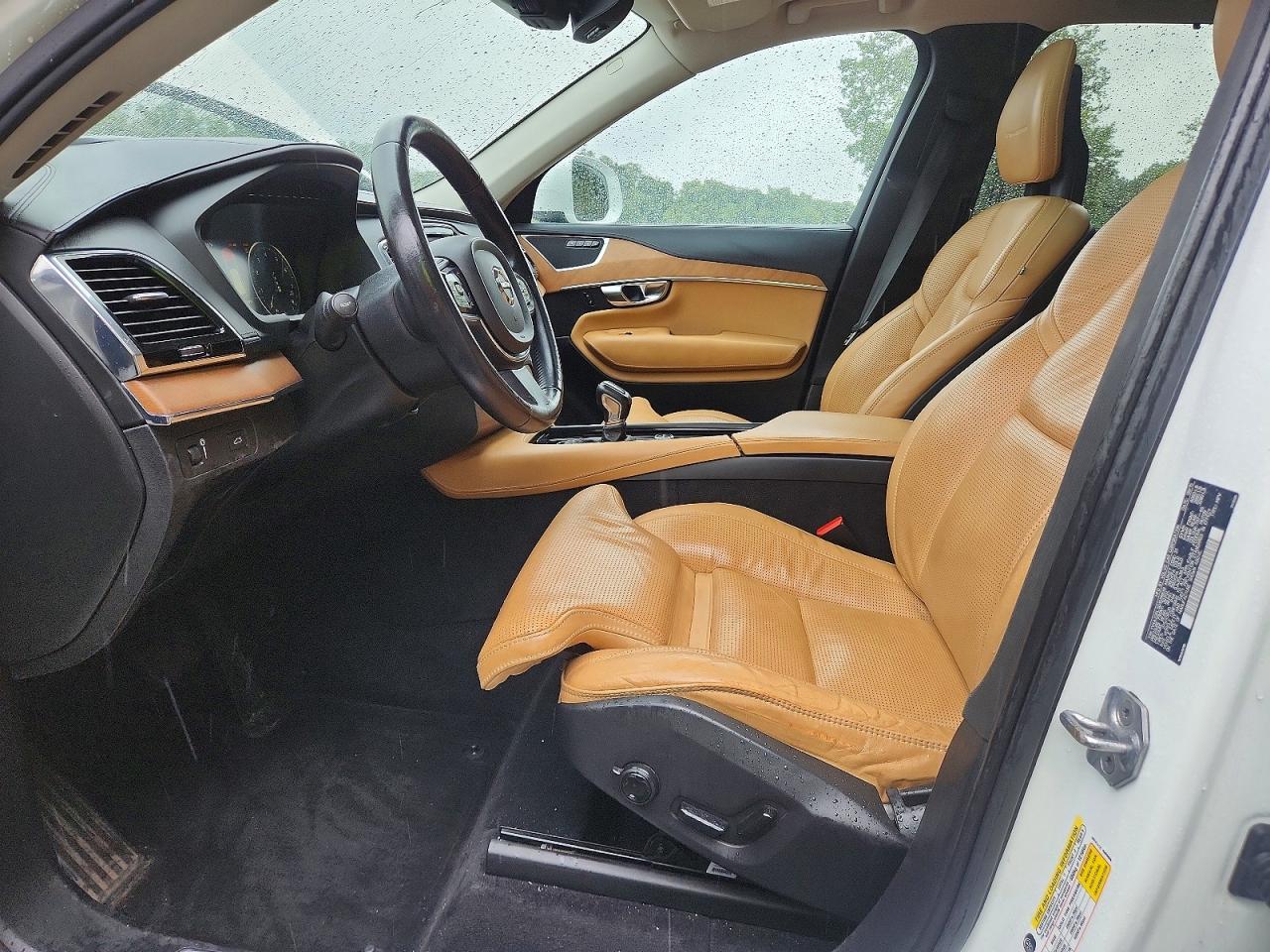 2016 Volvo Xc90 T6 Белый vin: YV4A22PL5G1028839