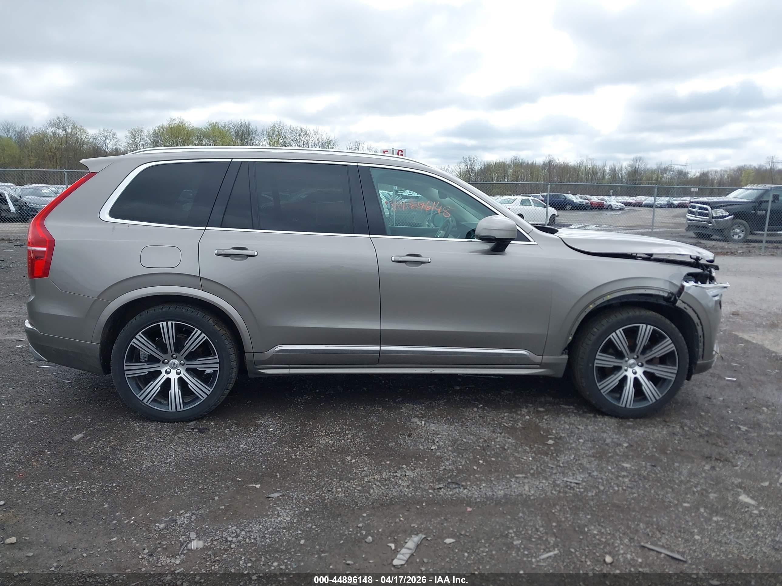 2021 Volvo Xc90 T6 Inscription 7 Passenger Gray vin: YV4A22PL5M1702676