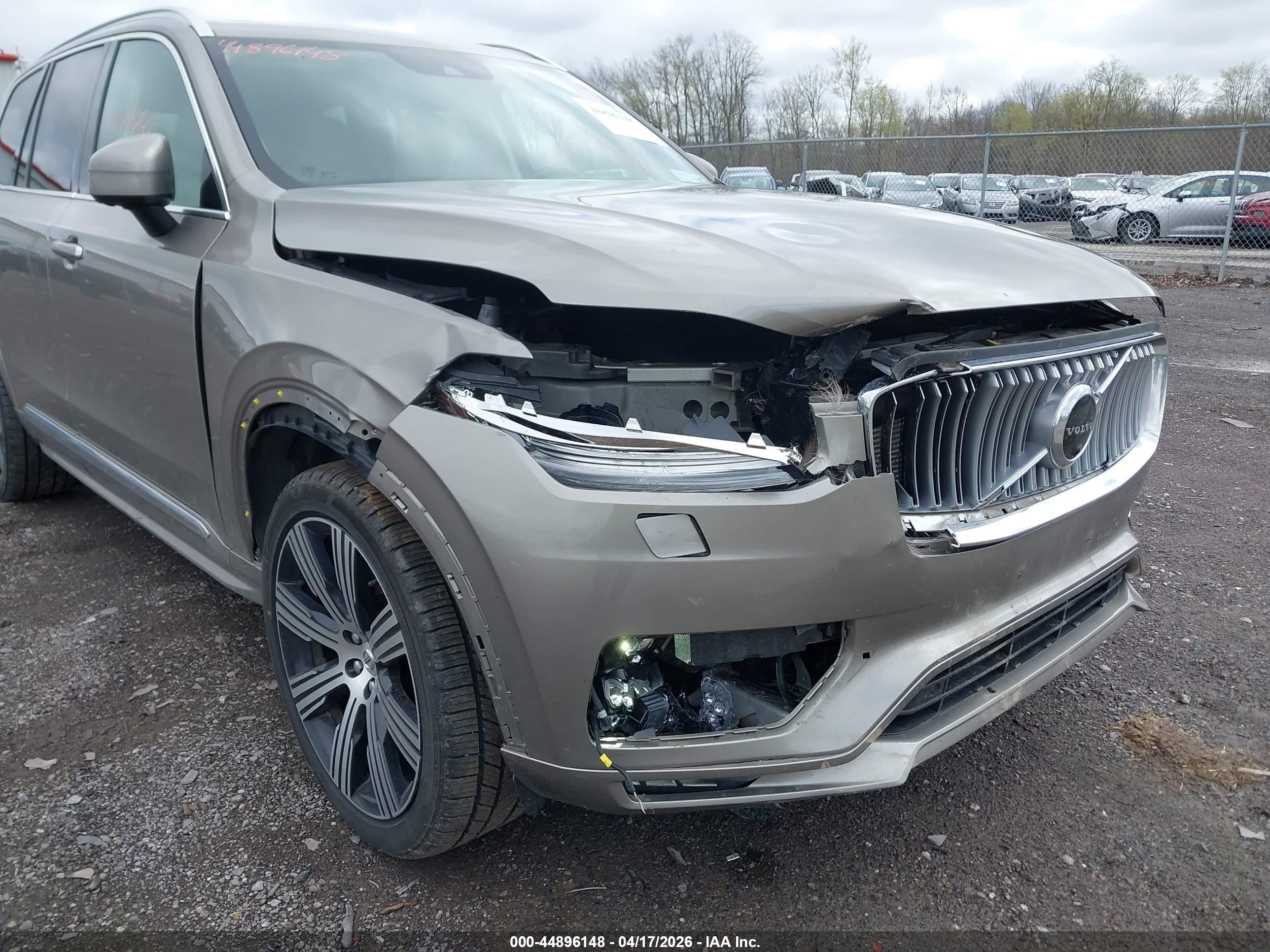 2021 Volvo Xc90 T6 Inscription 7 Passenger Gray vin: YV4A22PL5M1702676
