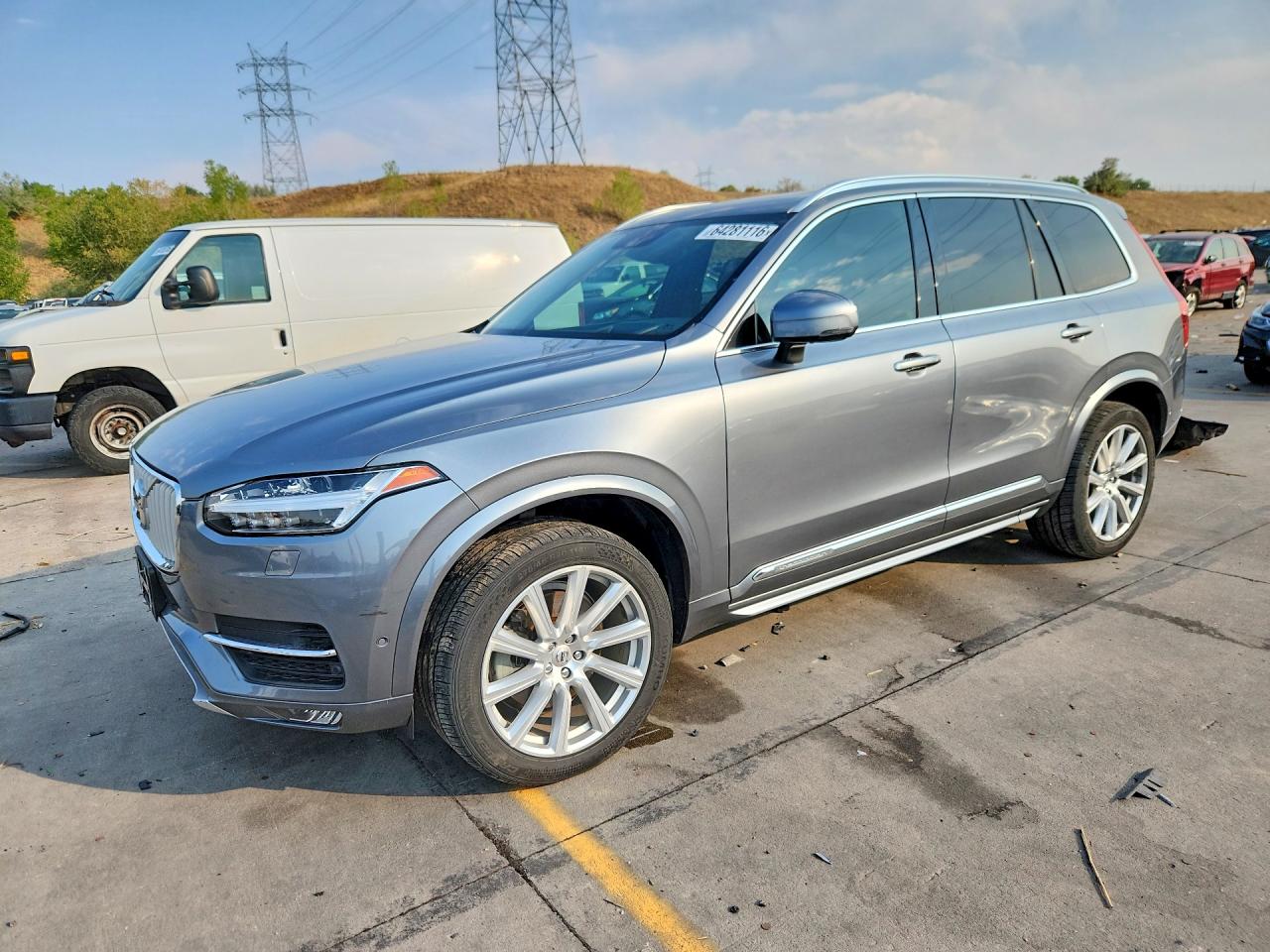 2016 Volvo Xc90 T6 Silver vin: YV4A22PL8G1049085