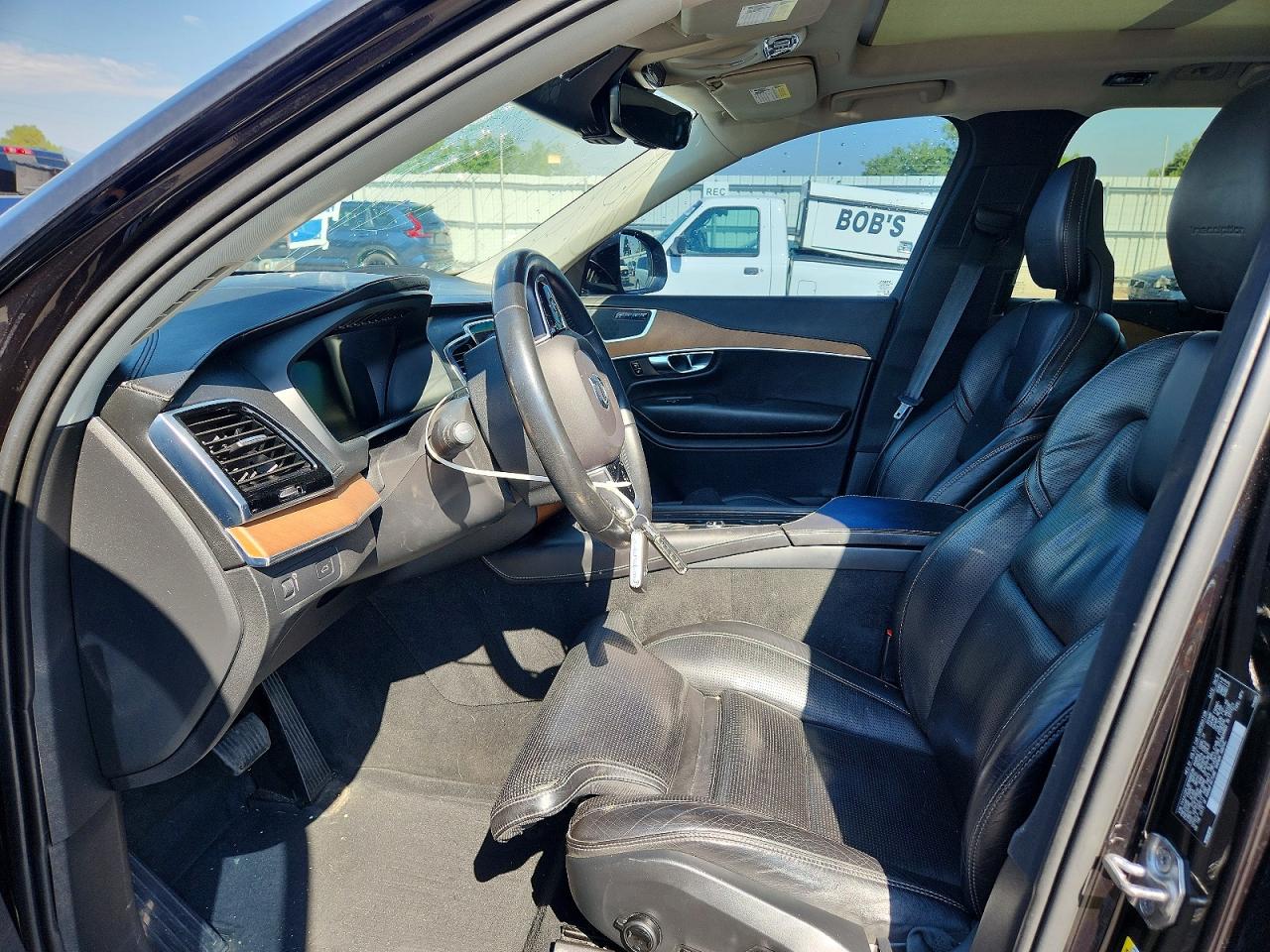 2016 Volvo Xc90 T6 Black vin: YV4A22PL8G1088596