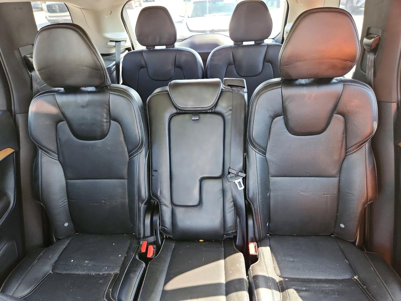 2016 Volvo Xc90 T6 Black vin: YV4A22PL8G1088596
