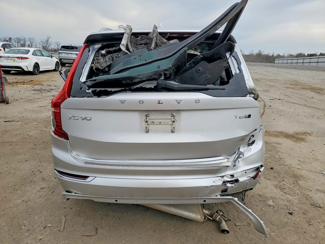 2018 Volvo Xc90 T6 Silver vin: YV4A22PL8J1380823