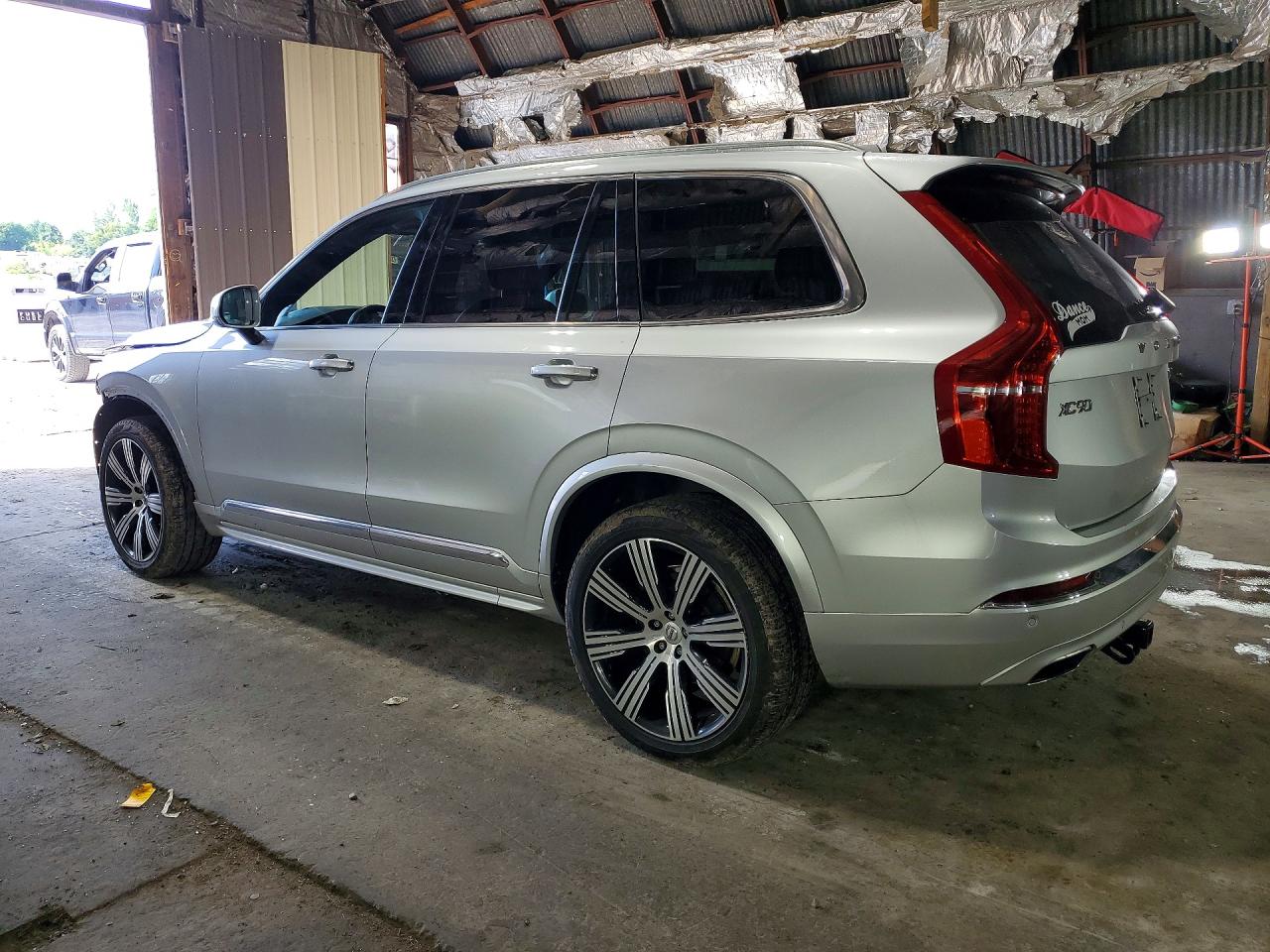 2021 Volvo Xc90 T6 Inscription Silver vin: YV4A22PL9M1689897