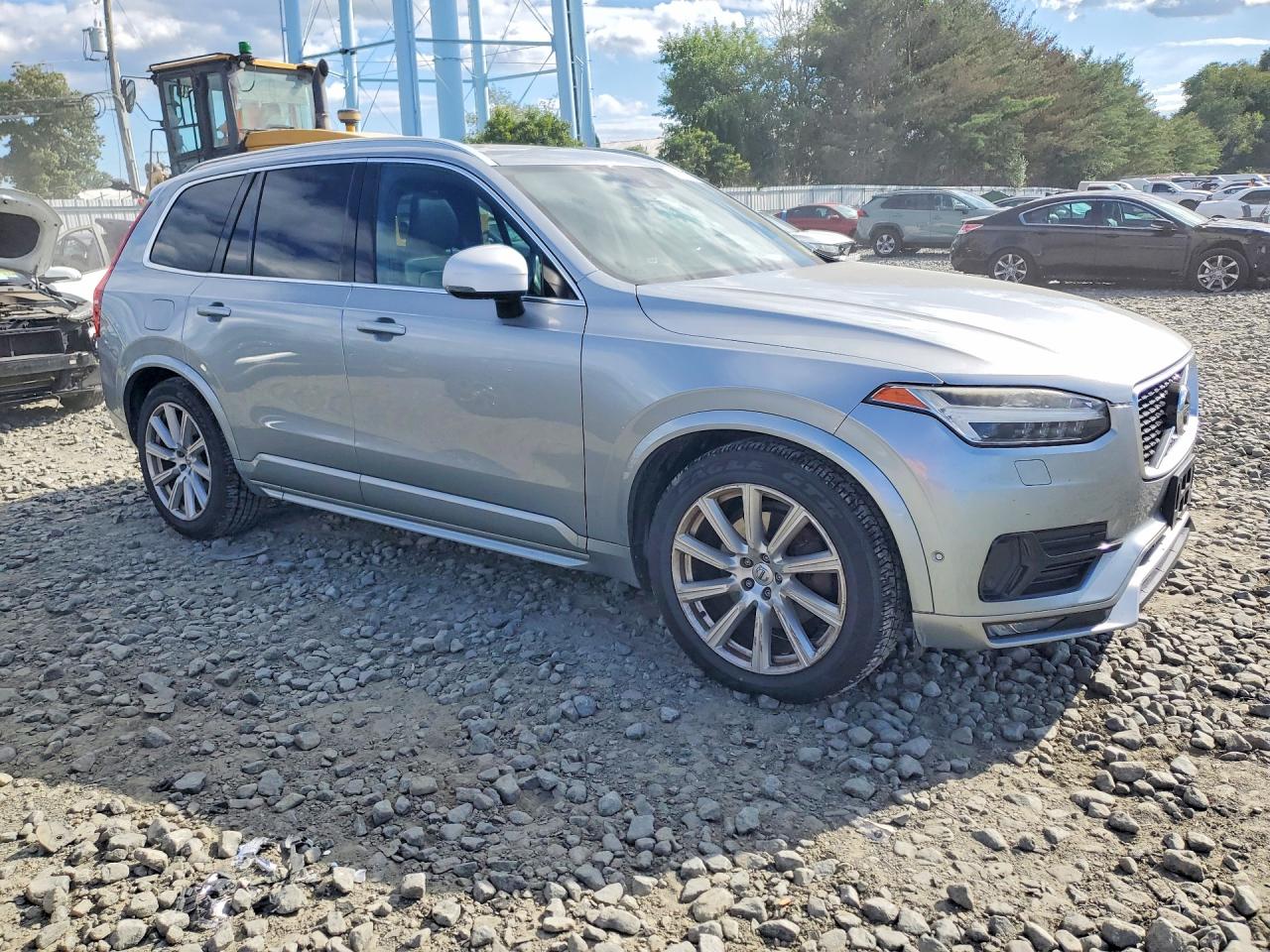 2016 Volvo Xc90 T6 Silver vin: YV4A22PMXG1035827