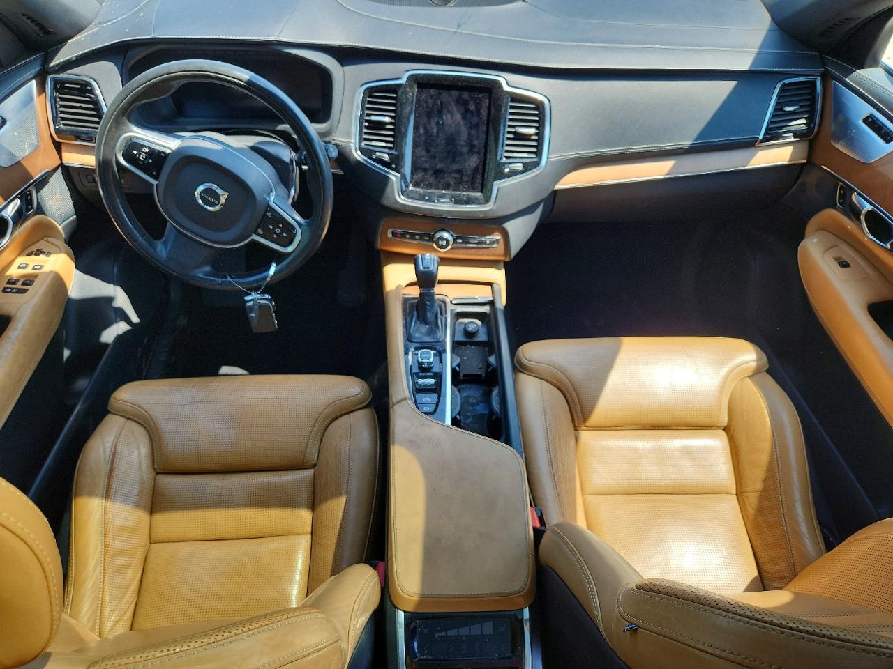 2016 Volvo Xc90 T6 Black vin: YV4A22PN8G1004147