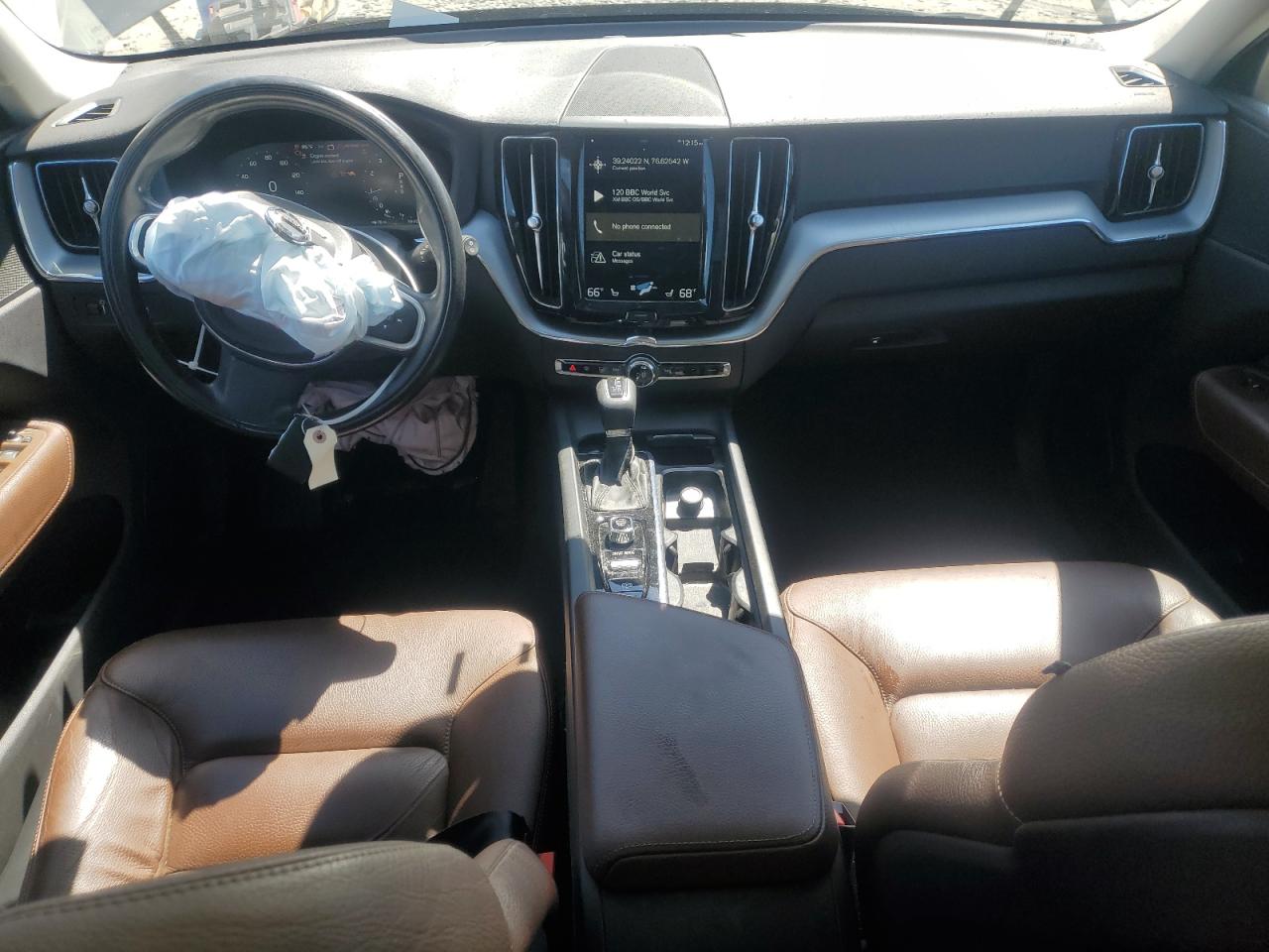2018 Volvo Xc60 T6 Momentum Серый vin: YV4A22RK6J1032202