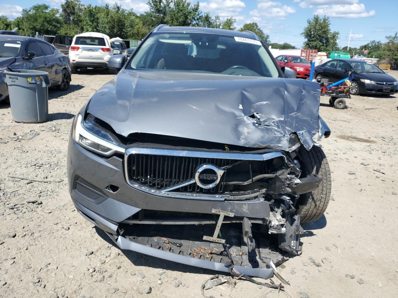 2018 Volvo Xc60 T6 Momentum Серый vin: YV4A22RK6J1032202
