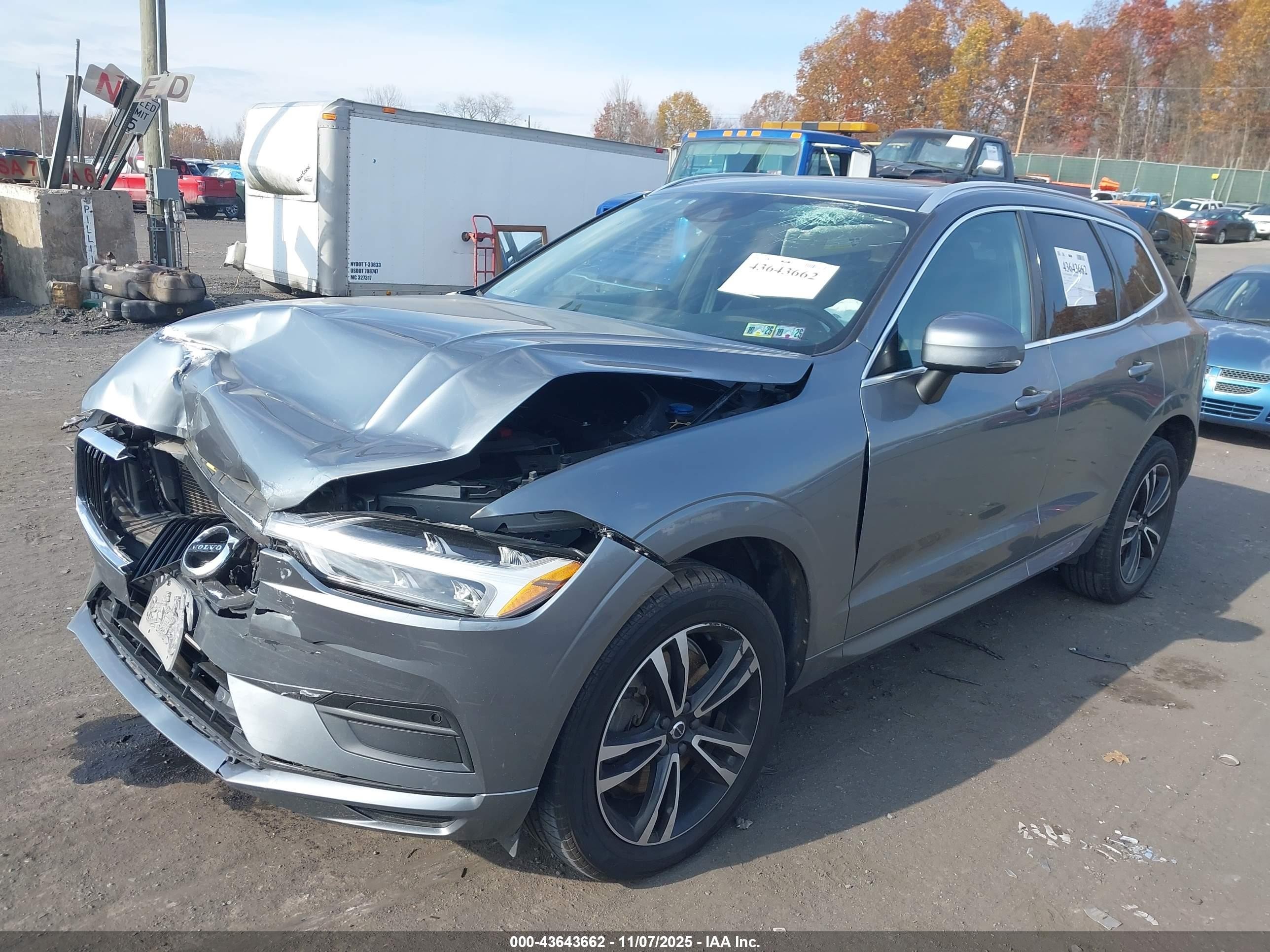 2020 Volvo Xc60 T6 Momentum Gray vin: YV4A22RK7L1410322