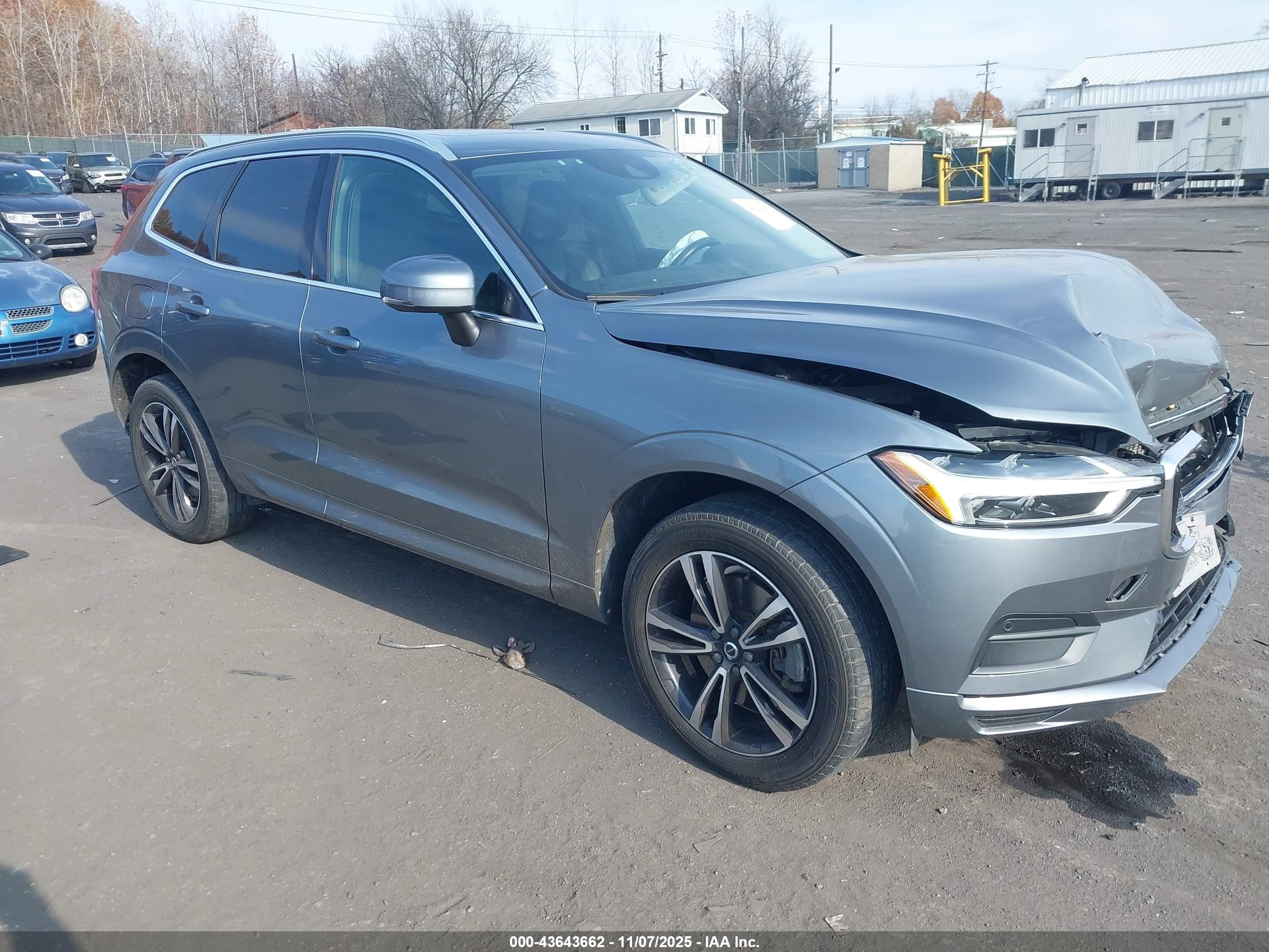 2020 Volvo Xc60 T6 Momentum Gray vin: YV4A22RK7L1410322