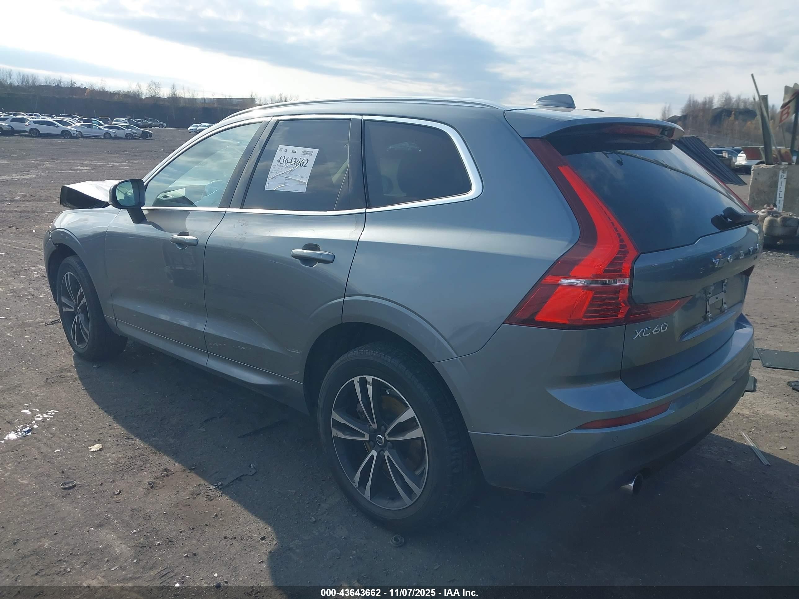 2020 Volvo Xc60 T6 Momentum Gray vin: YV4A22RK7L1410322