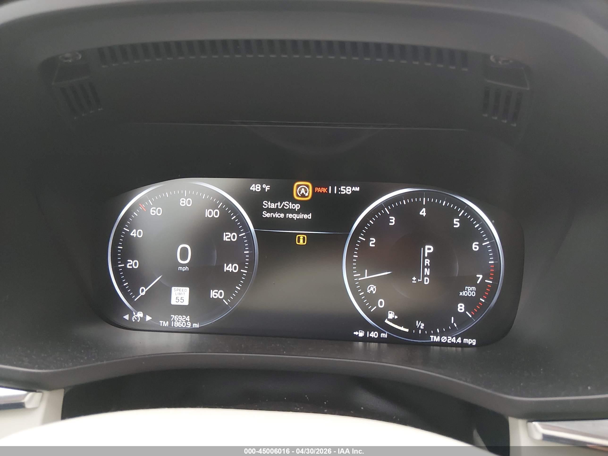 2018 Volvo Xc60 T6 Momentum Red vin: YV4A22RKXJ1025589