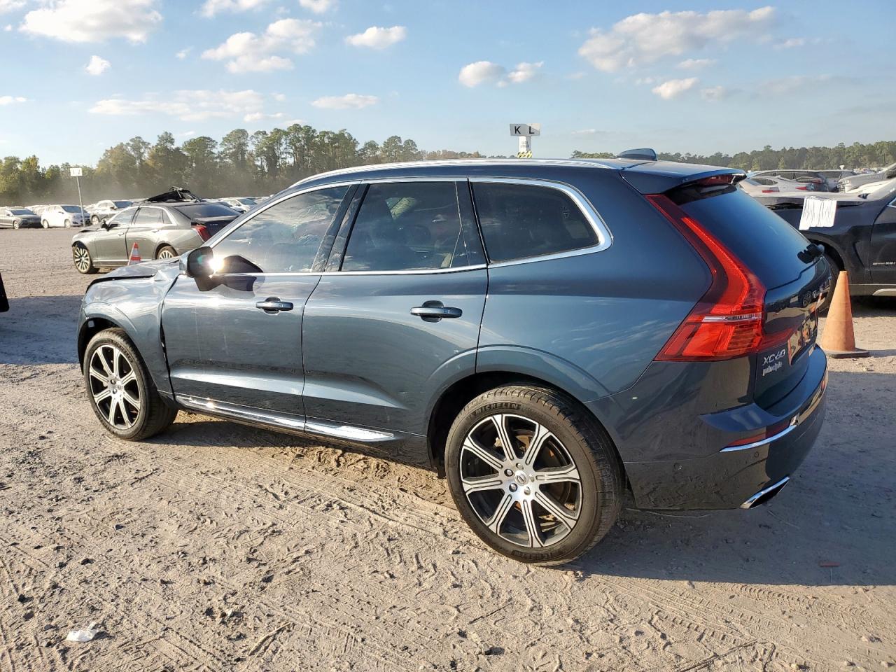 2020 Volvo Xc60 T6 Inscription Синий vin: YV4A22RL1L1521523