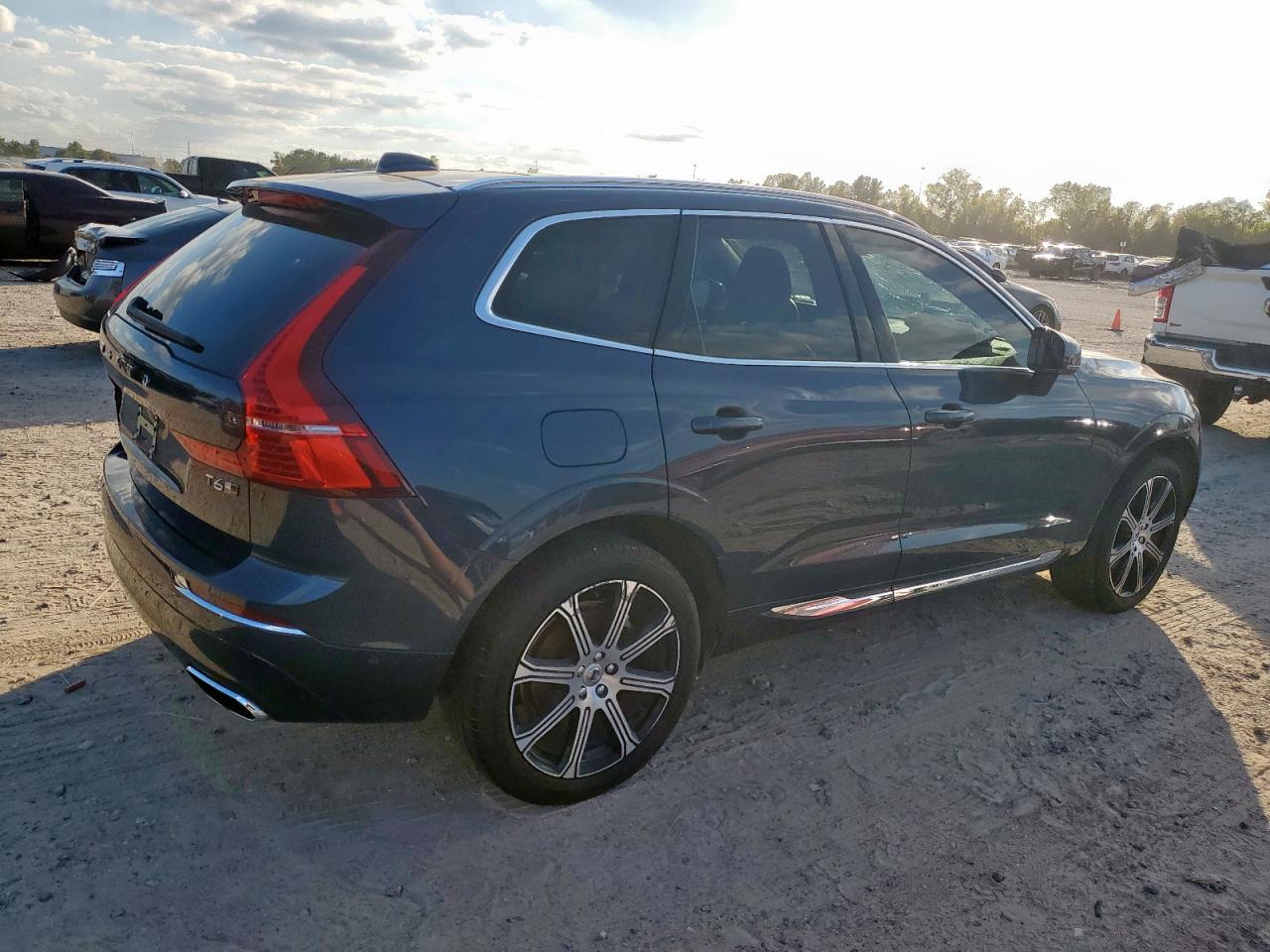 2020 Volvo Xc60 T6 Inscription Синий vin: YV4A22RL1L1521523