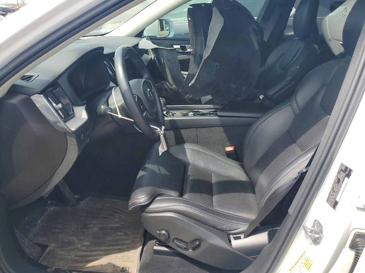2021 Volvo Xc60 T6 Inscription White vin: YV4A22RL1M1685324