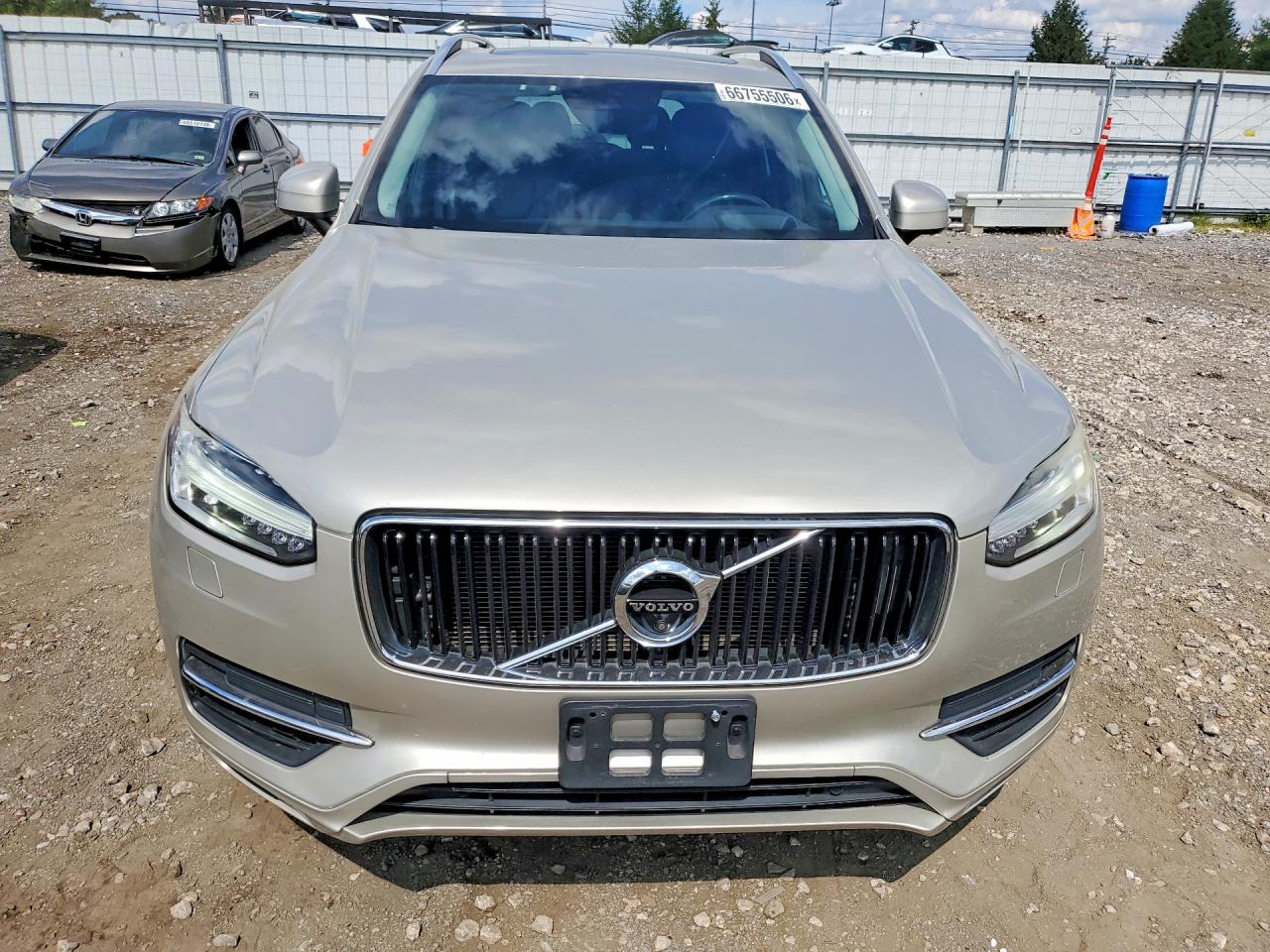2016 Volvo Xc90 T8 Silver vin: YV4BC0PK1G1050544