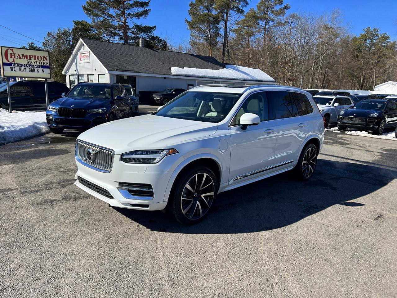 2021 Volvo Xc90 T8 Recharge Inscription Express White vin: YV4BR0CK7M1700459