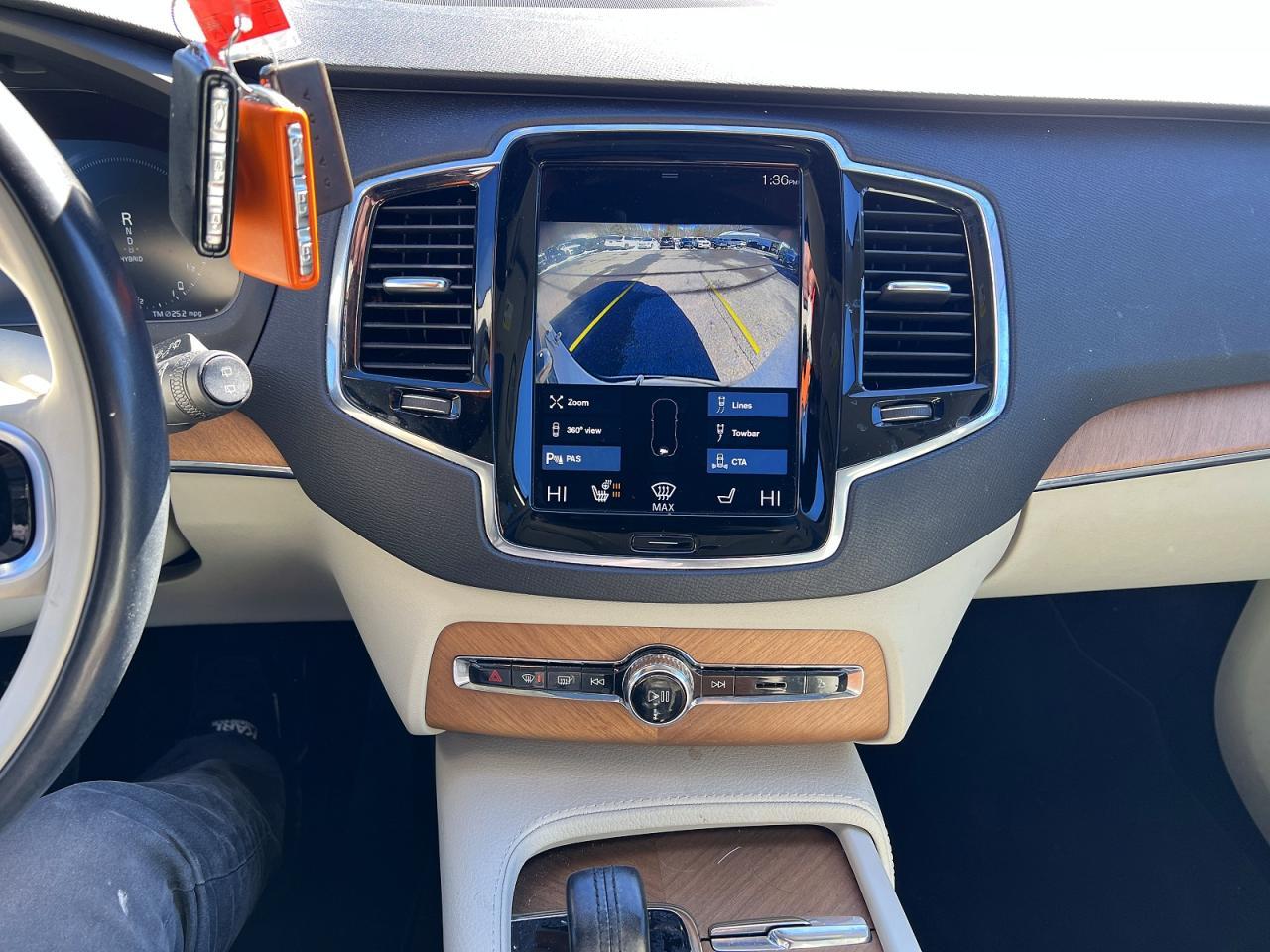 2021 Volvo Xc90 T8 Recharge Inscription Express White vin: YV4BR0CK7M1700459