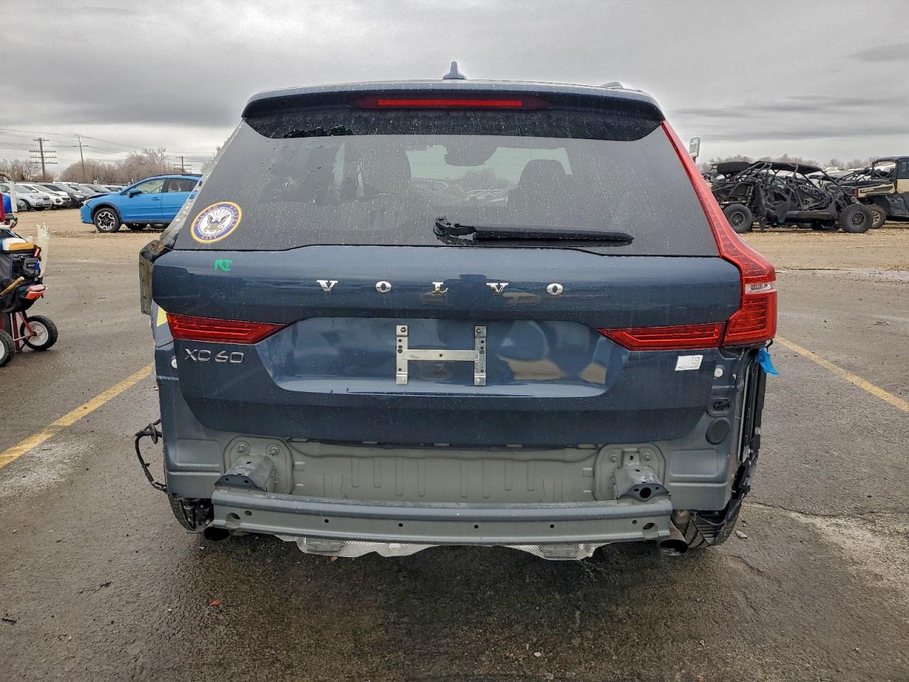 2021 Volvo Xc60 T8 Recharge Inscription Blue vin: YV4BR0DL8M1798019
