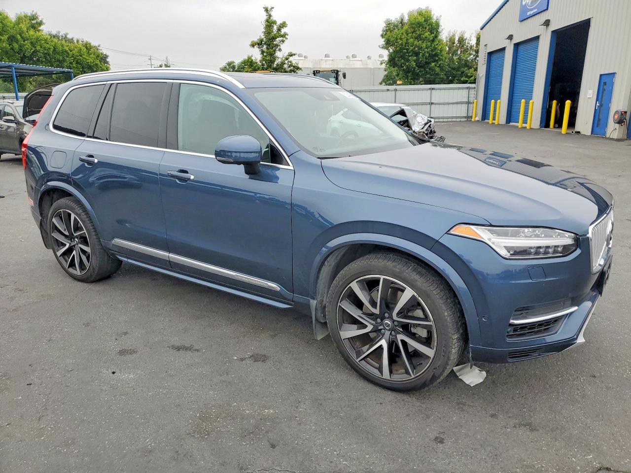 2018 Volvo Xc90 T8 Blue vin: YV4BR0PL8J1387548