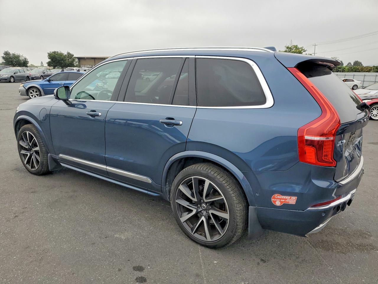 2018 Volvo Xc90 T8 Blue vin: YV4BR0PL8J1387548