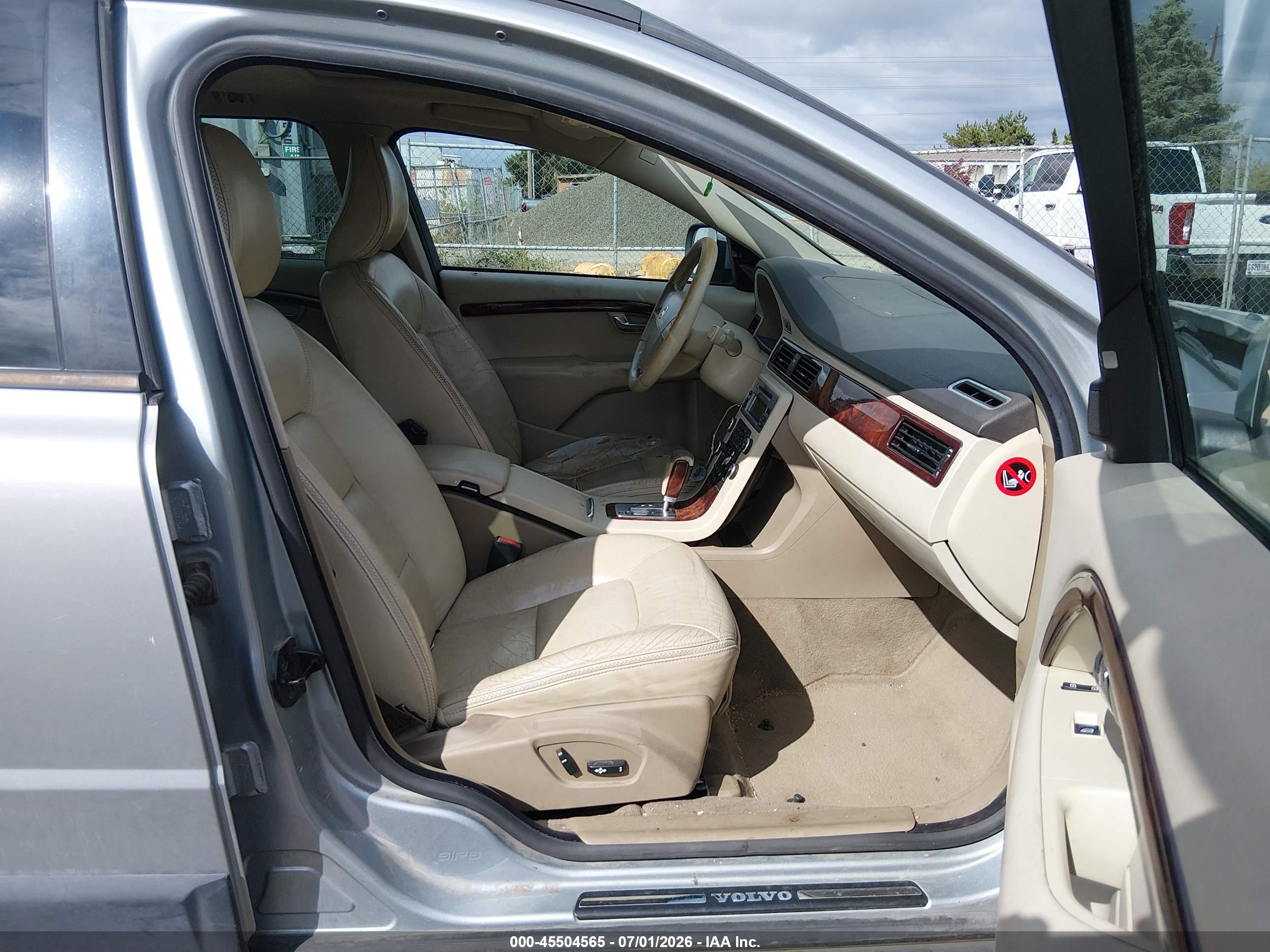 2008 Volvo Xc70 3.2 Silver vin: YV4BZ982181010953