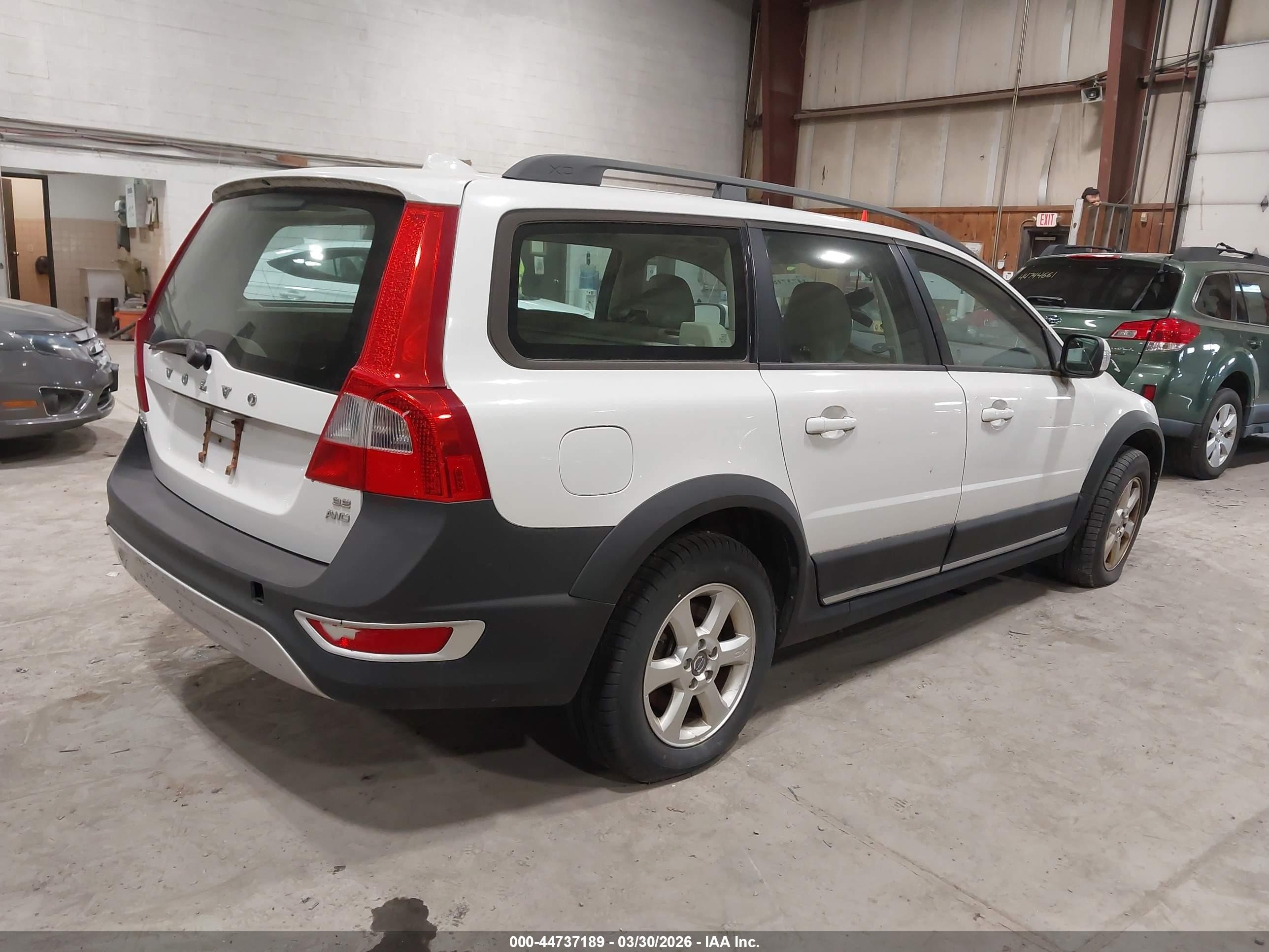 2008 Volvo Xc70 3.2 White vin: YV4BZ982481020120