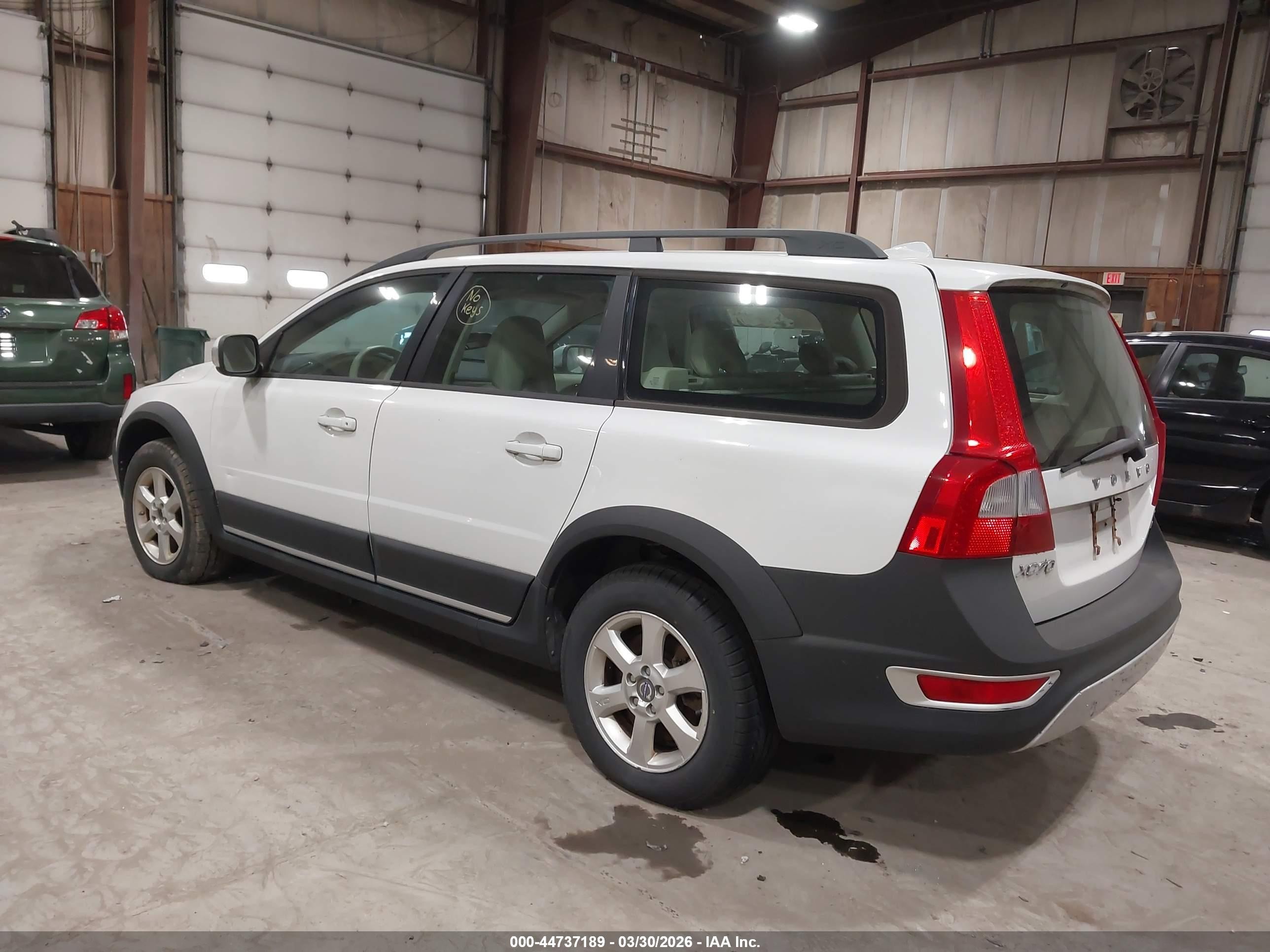 2008 Volvo Xc70 3.2 White vin: YV4BZ982481020120