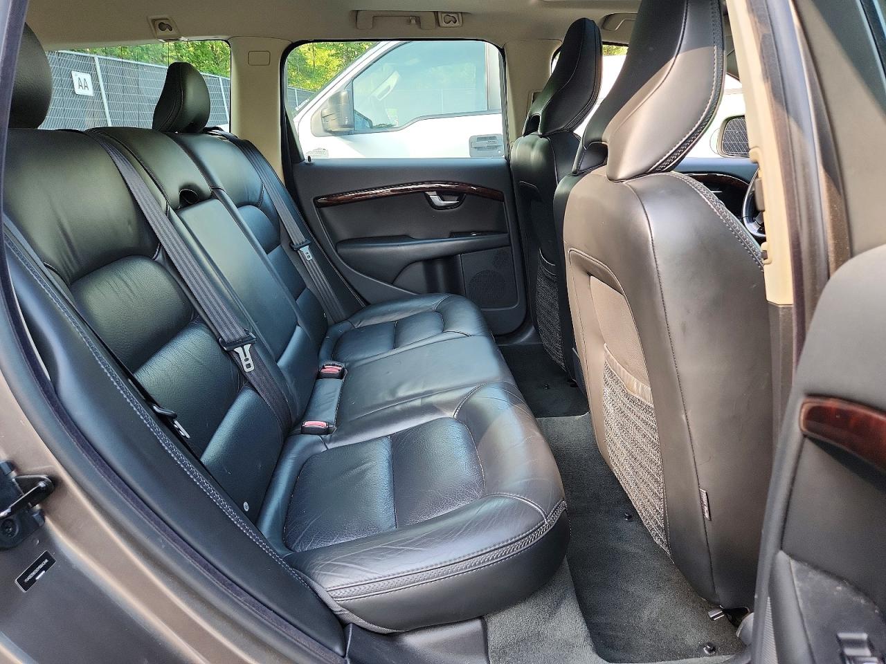 2009 Volvo Xc70 3.2 Tan vin: YV4BZ982691064248