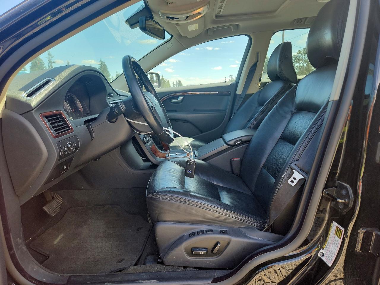 2008 Volvo Xc70 Черный vin: YV4BZ982X81011065