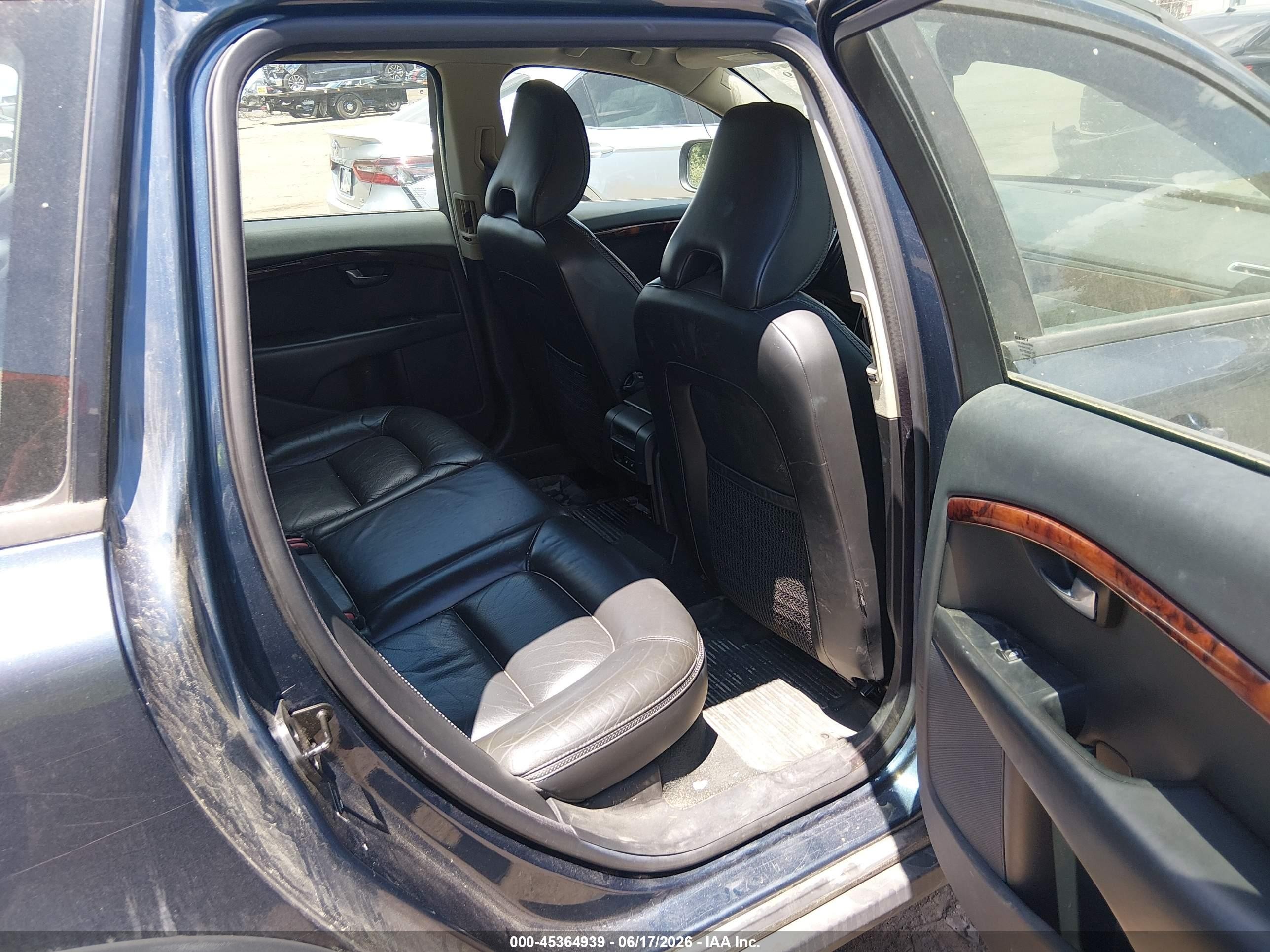 2008 Volvo Xc70 3.2 Синий vin: YV4BZ982X81028819