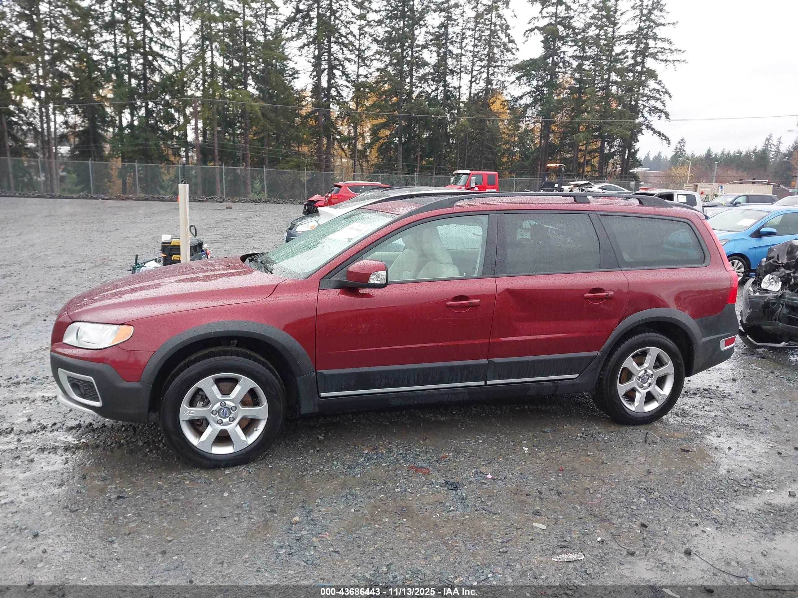 2009 Volvo Xc70 3.2 Burgundy vin: YV4BZ982X91064267