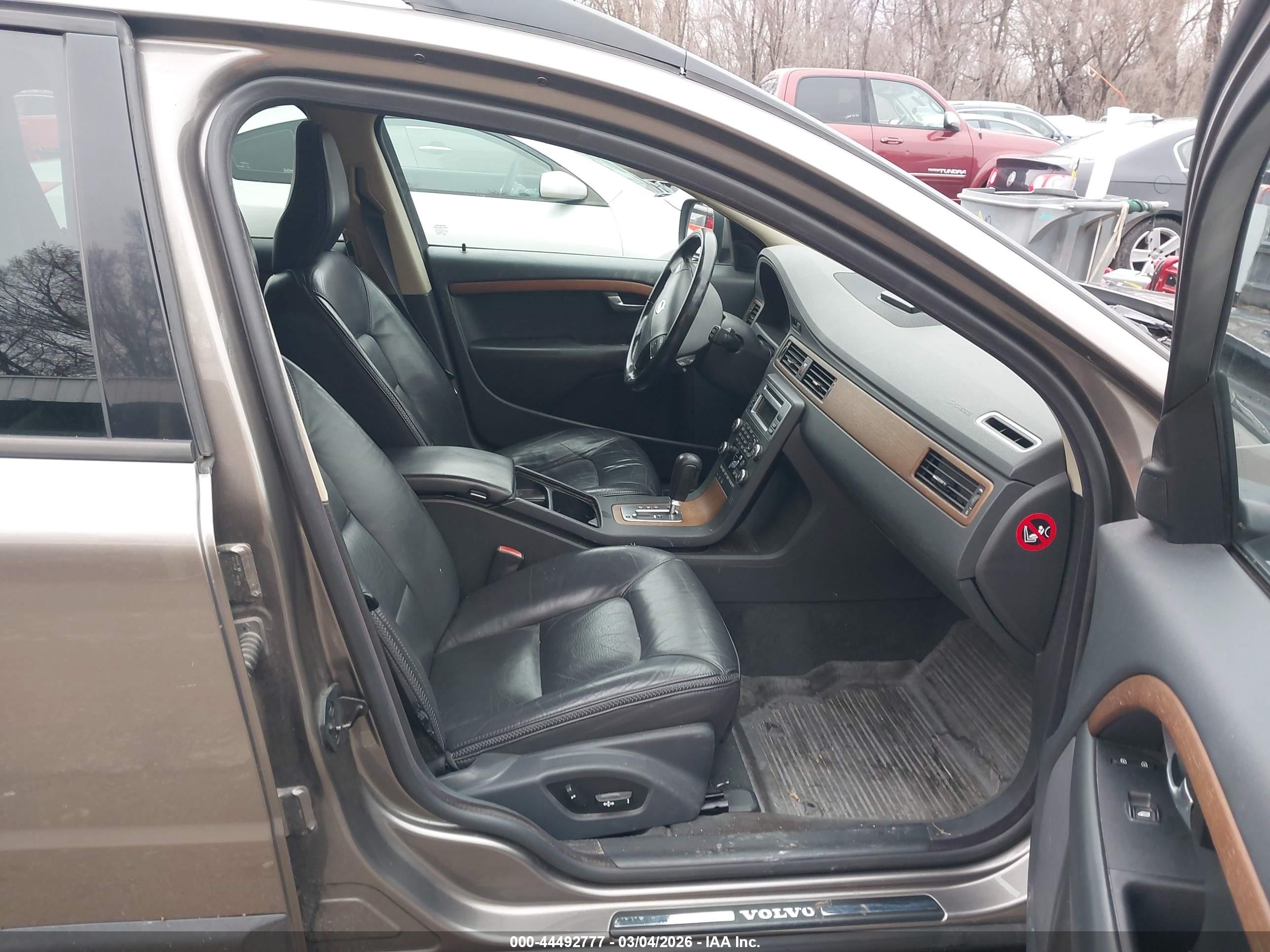 2009 Volvo Xc70 T6 Коричневый vin: YV4BZ992X91061299
