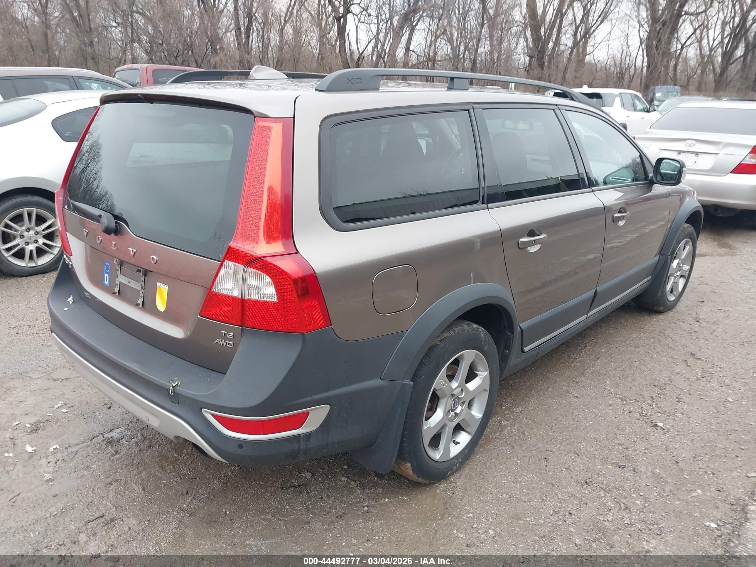 2009 Volvo Xc70 T6 Коричневый vin: YV4BZ992X91061299