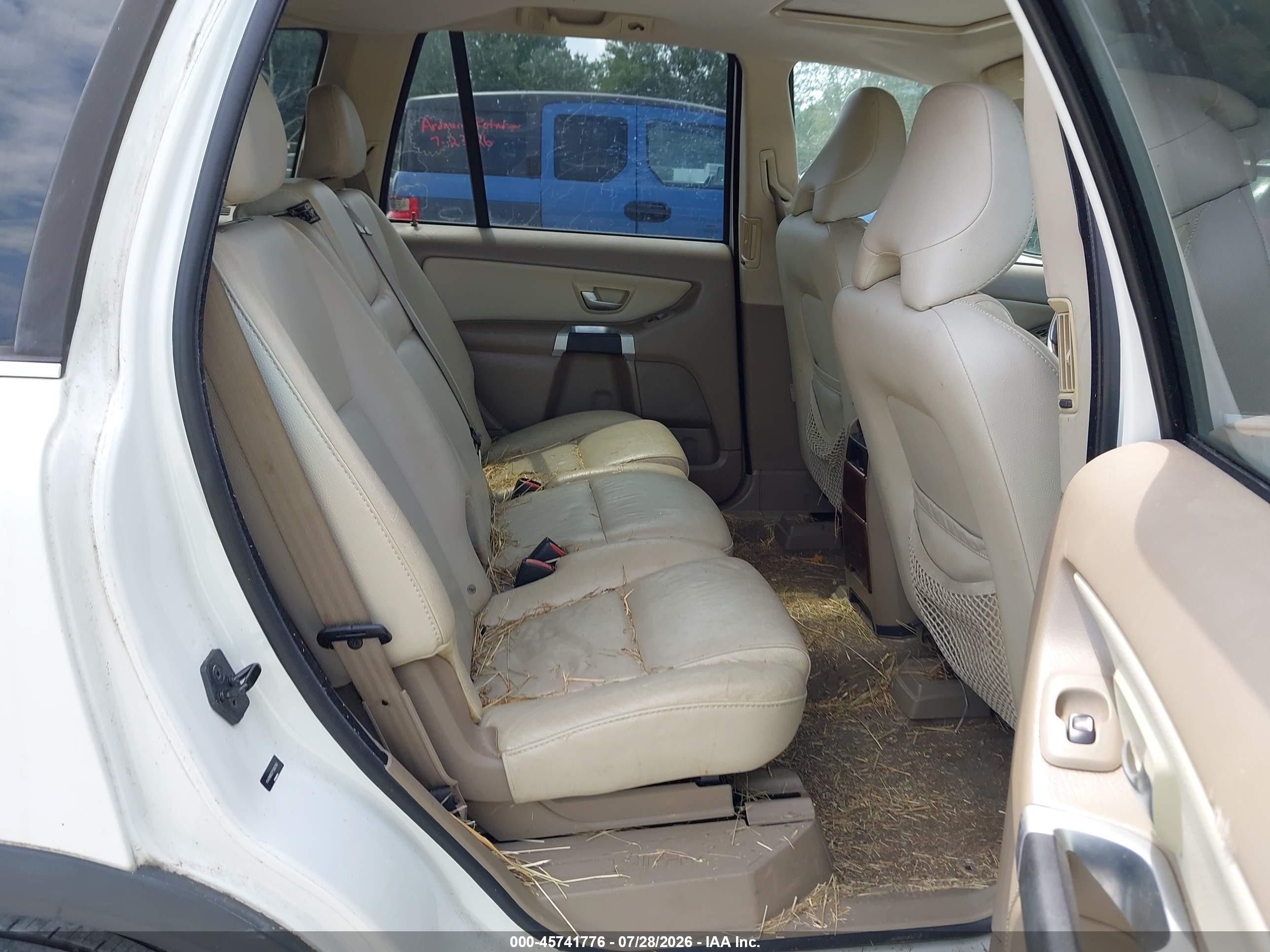 2007 Volvo Xc90 3.2 Белый vin: YV4CN982571382780