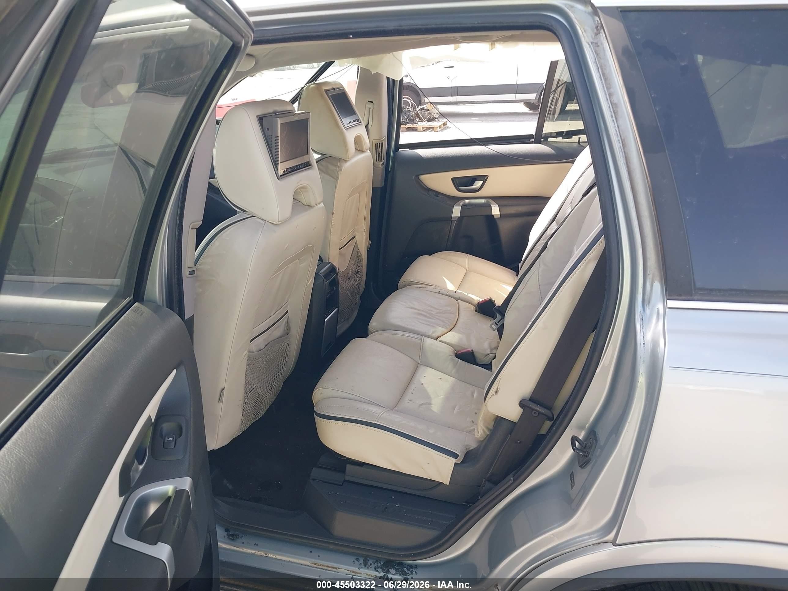 2008 Volvo Xc90 V8 Sport Silver vin: YV4CT852681437288
