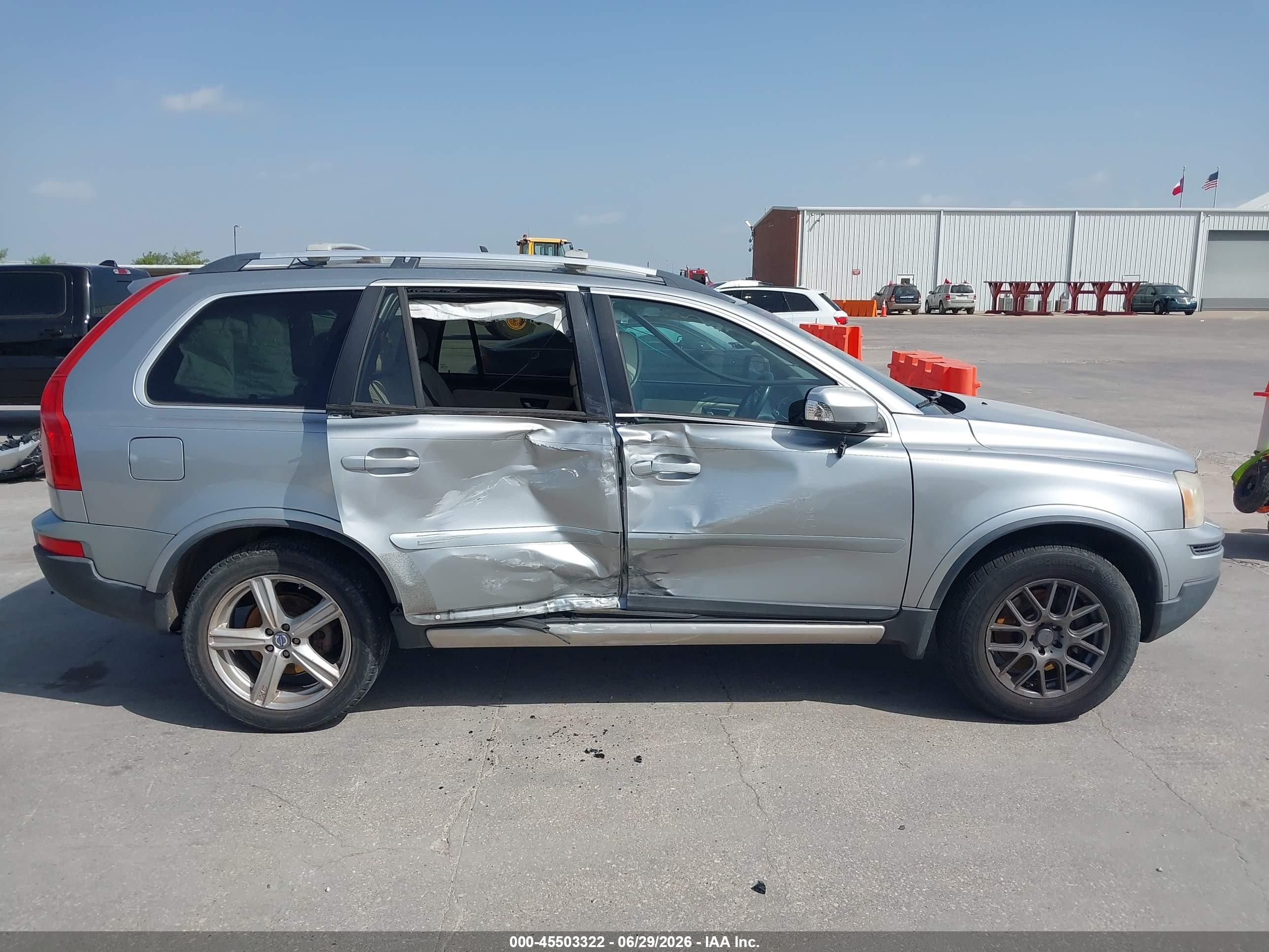 2008 Volvo Xc90 V8 Sport Silver vin: YV4CT852681437288