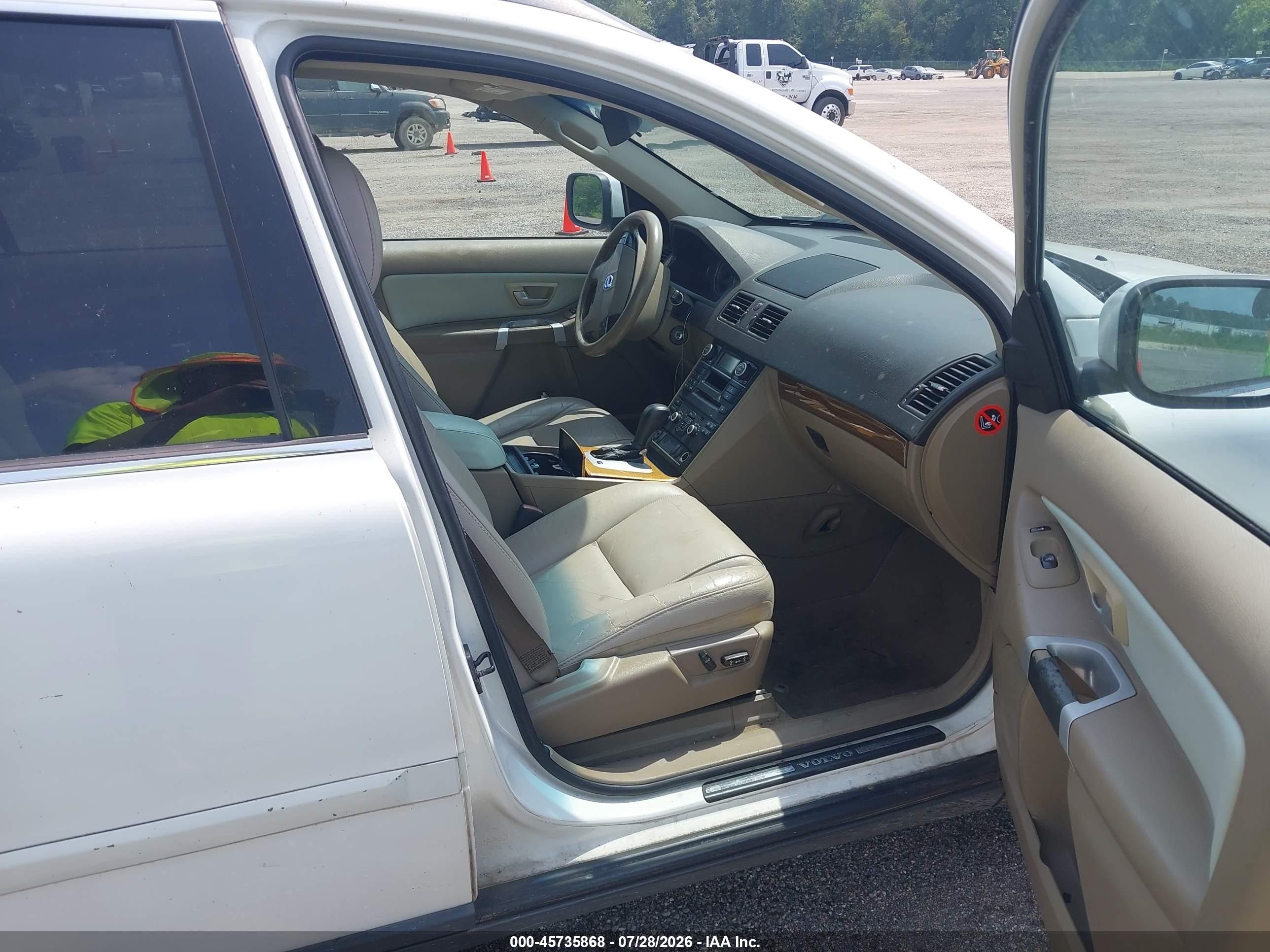 2007 Volvo Xc90 3.2 White vin: YV4CY982971346372