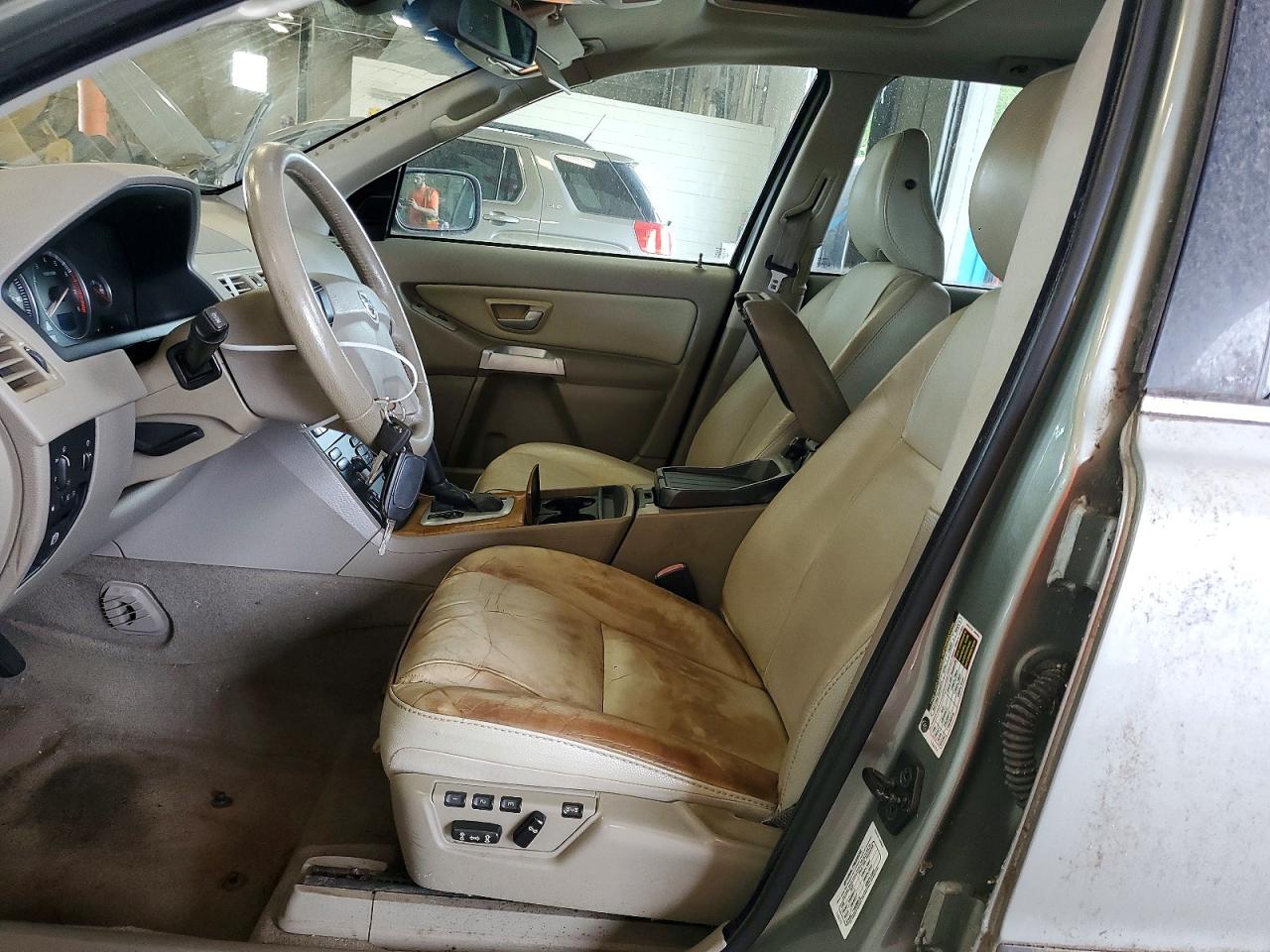 2006 Volvo Xc9 Tan vin: YV4CZ592361247971