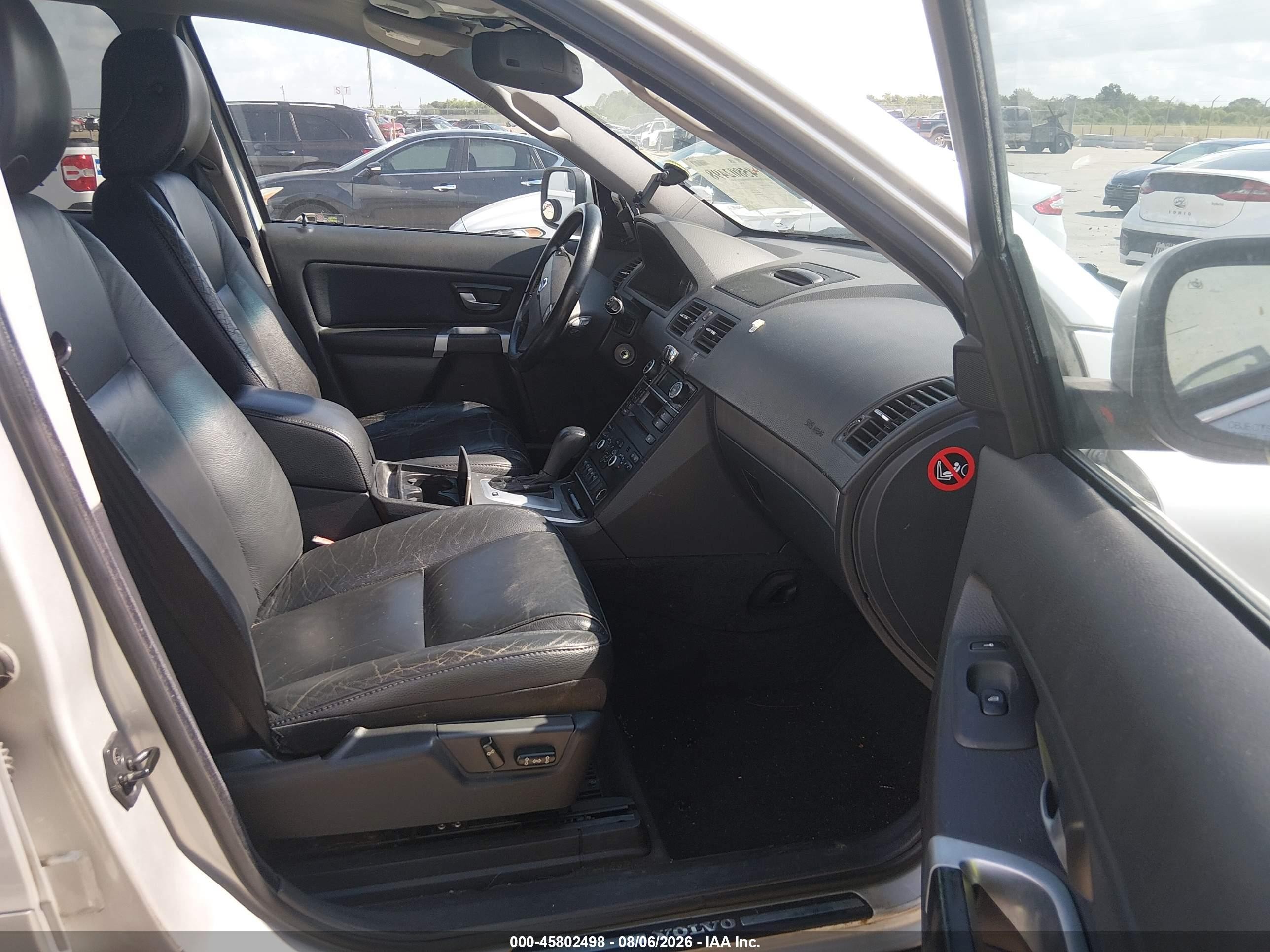 2007 Volvo Xc90 V8 Silver vin: YV4CZ852371359081