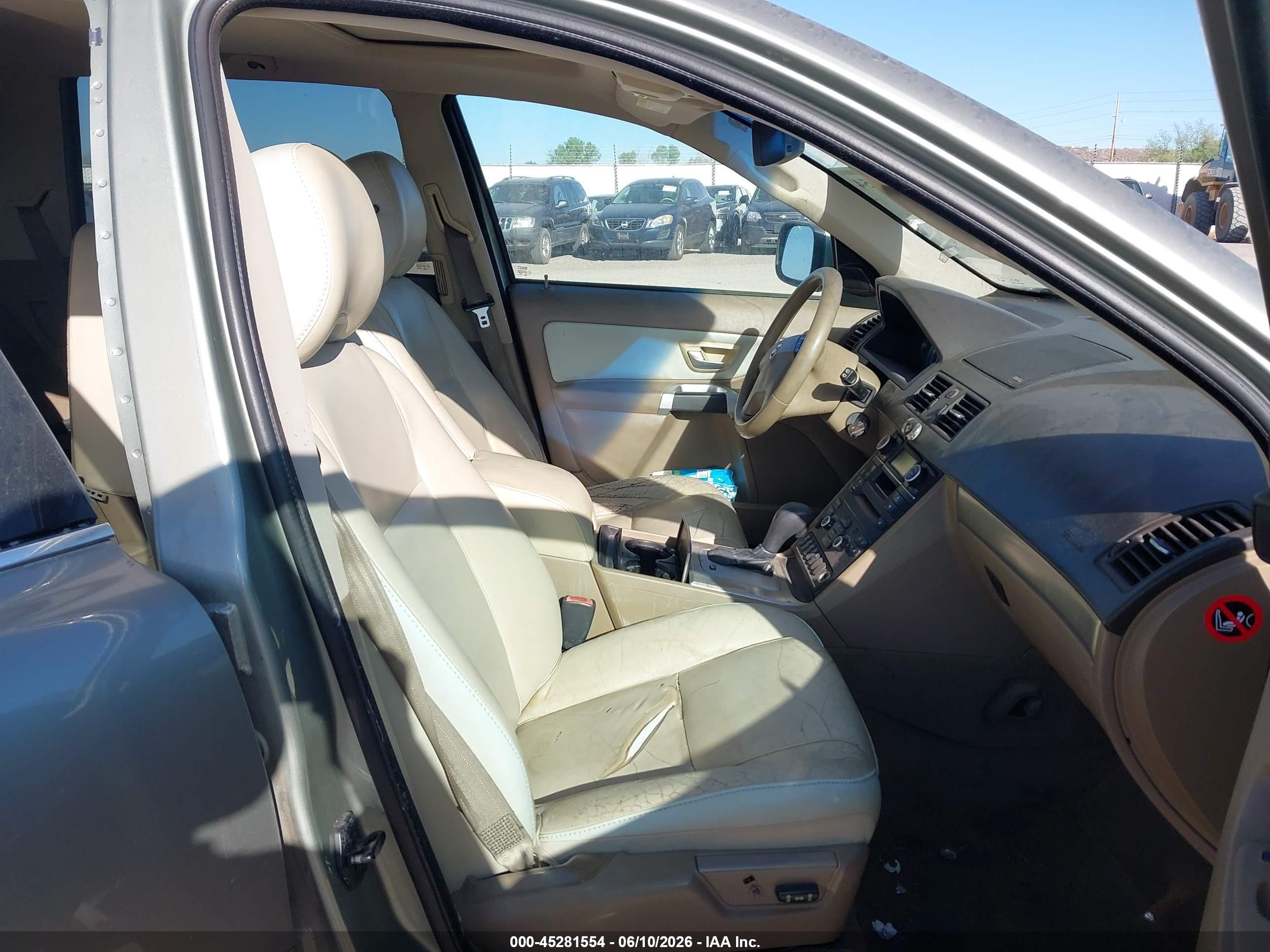 2007 Volvo Xc90 V8 Silver vin: YV4CZ852871353373