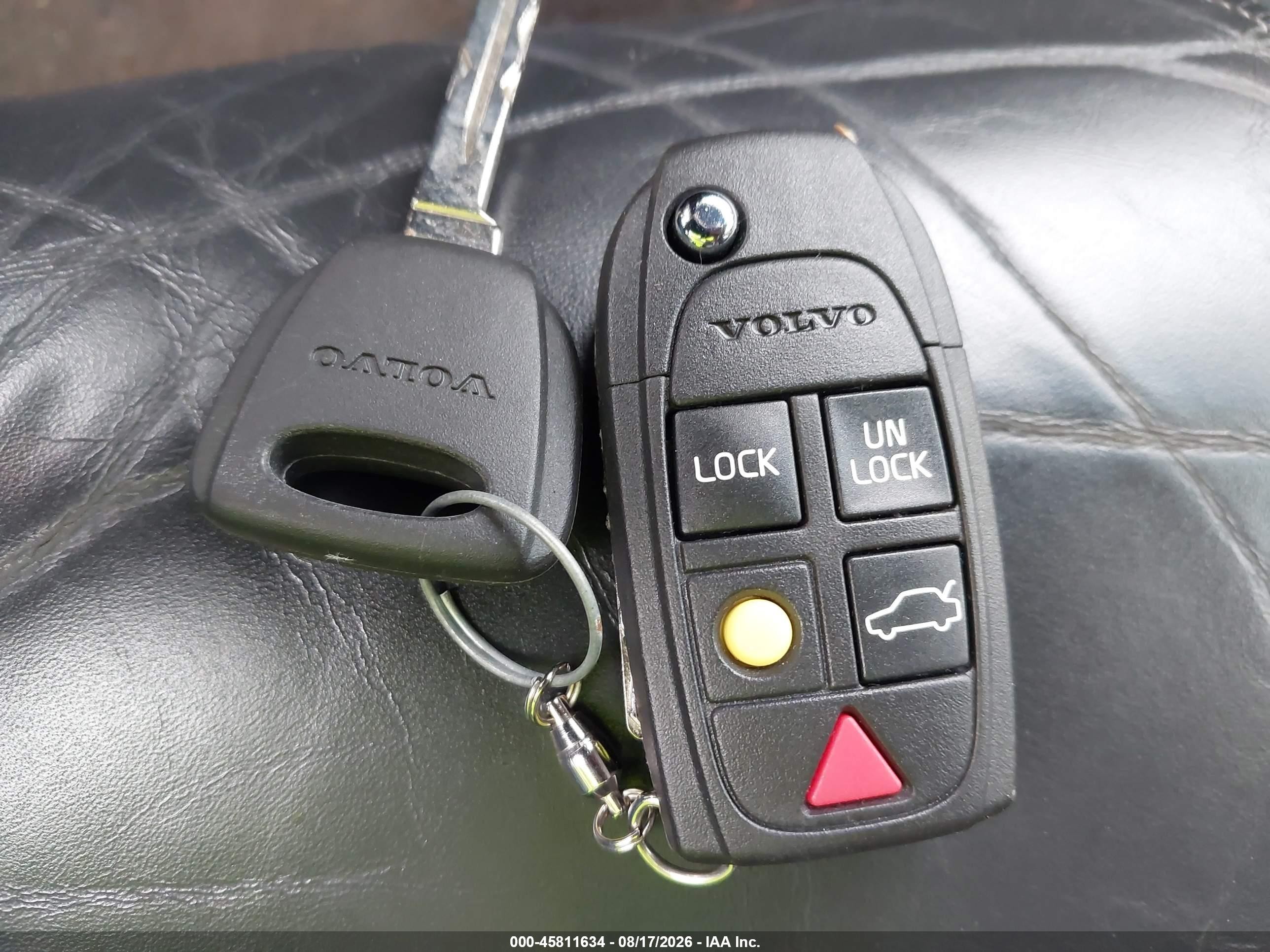 2006 Volvo Xc90 V8/volvo Ocean Race Edition Серебряный vin: YV4CZ852X61235274